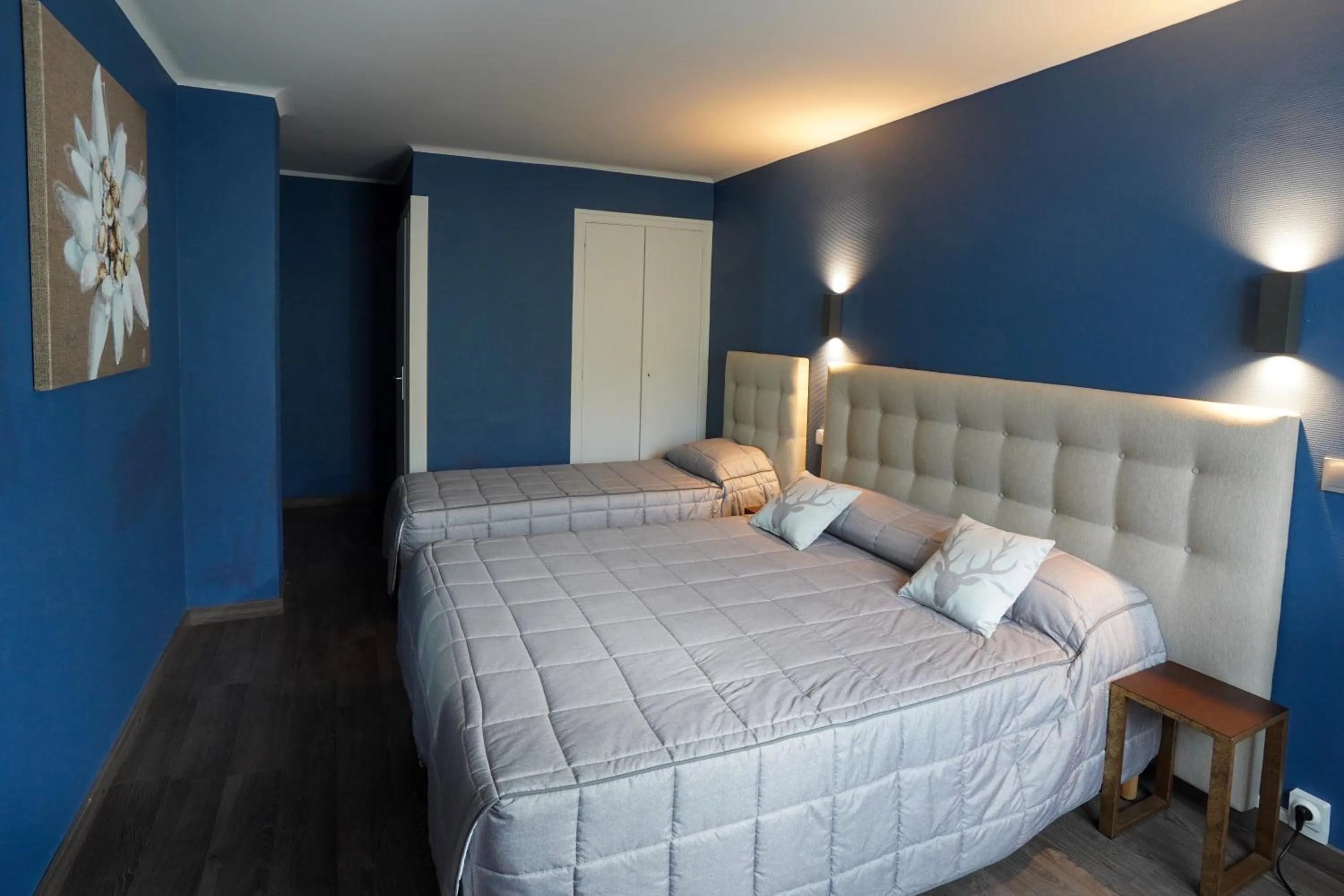 Bed in Auberge Le Semnoz