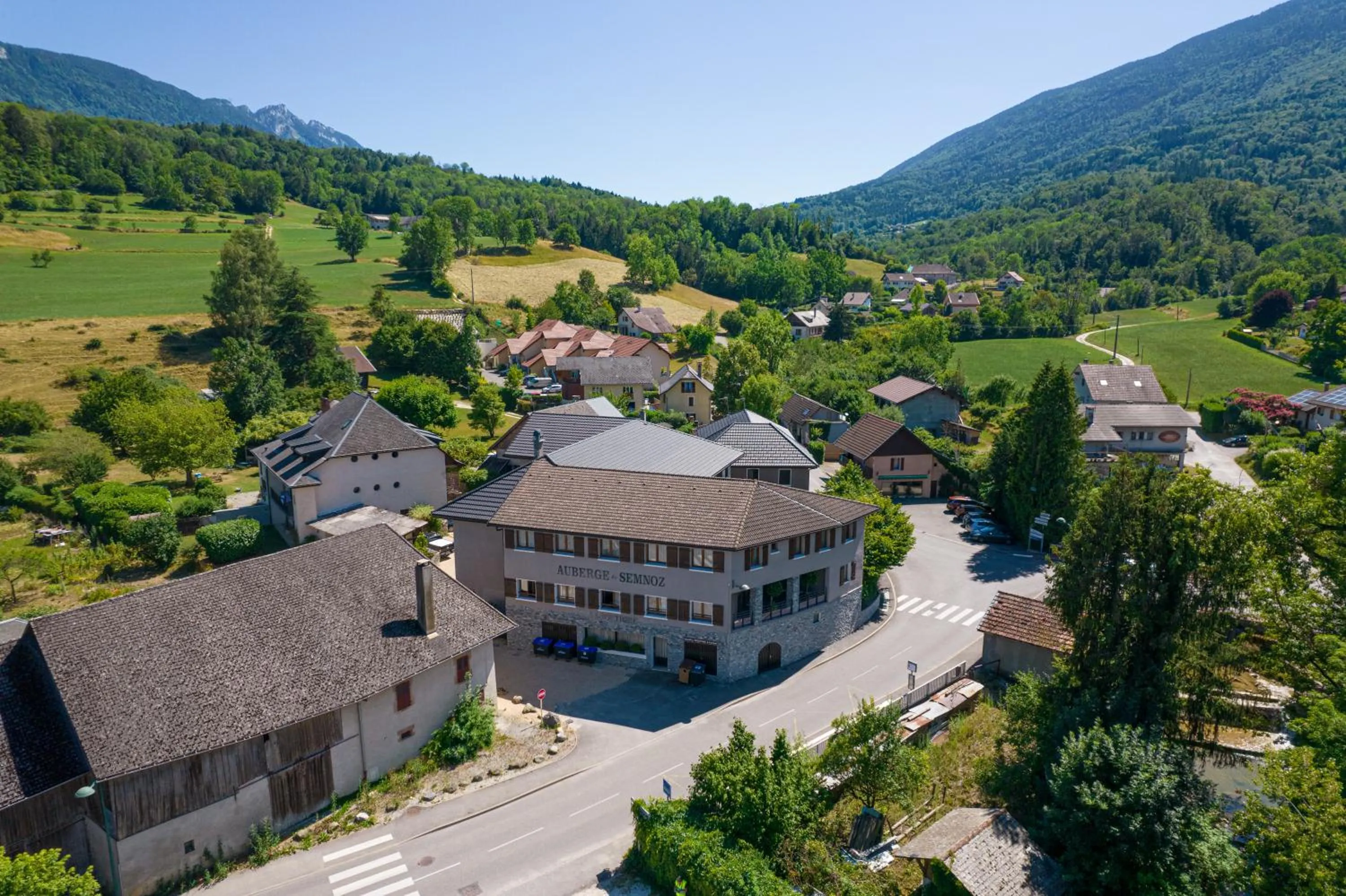 Property building in Auberge Le Semnoz