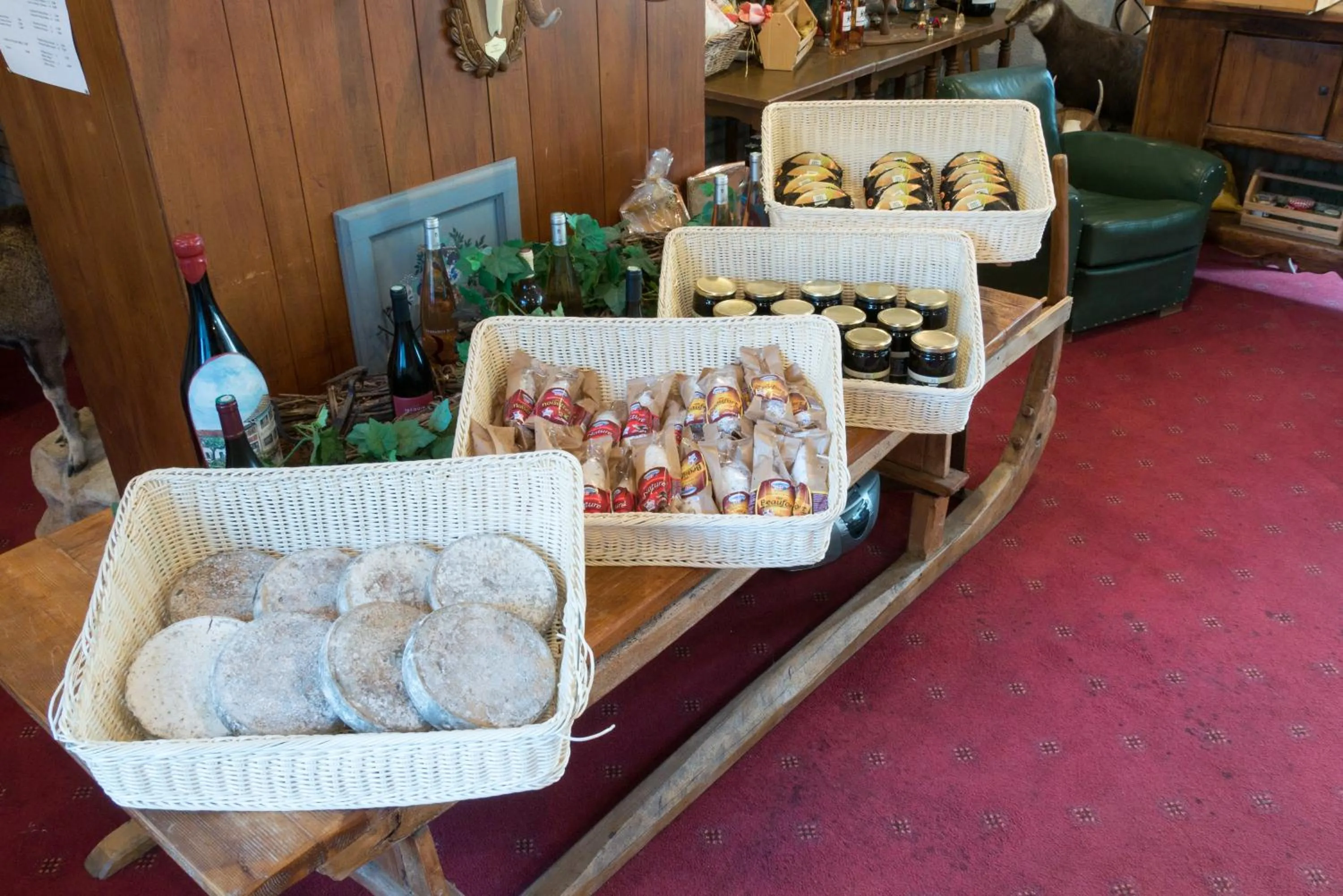 On-site shops in Auberge Le Semnoz