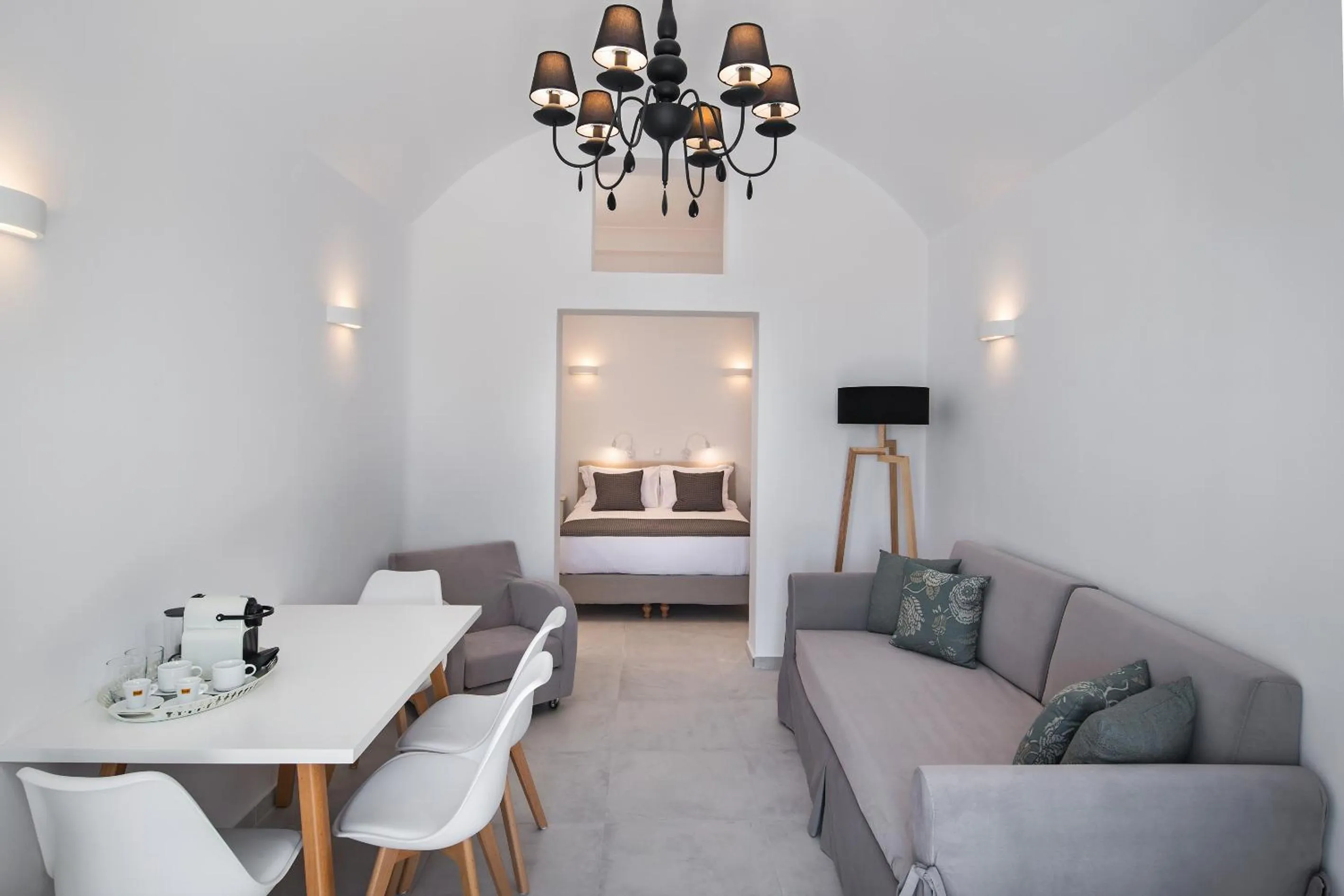 Coffee/tea facilities in Altemar Suites