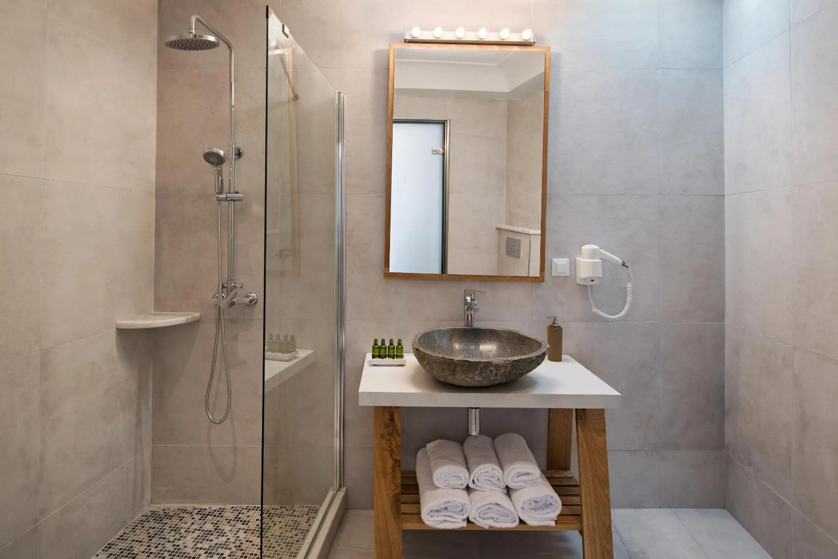 Bathroom in Altemar Suites