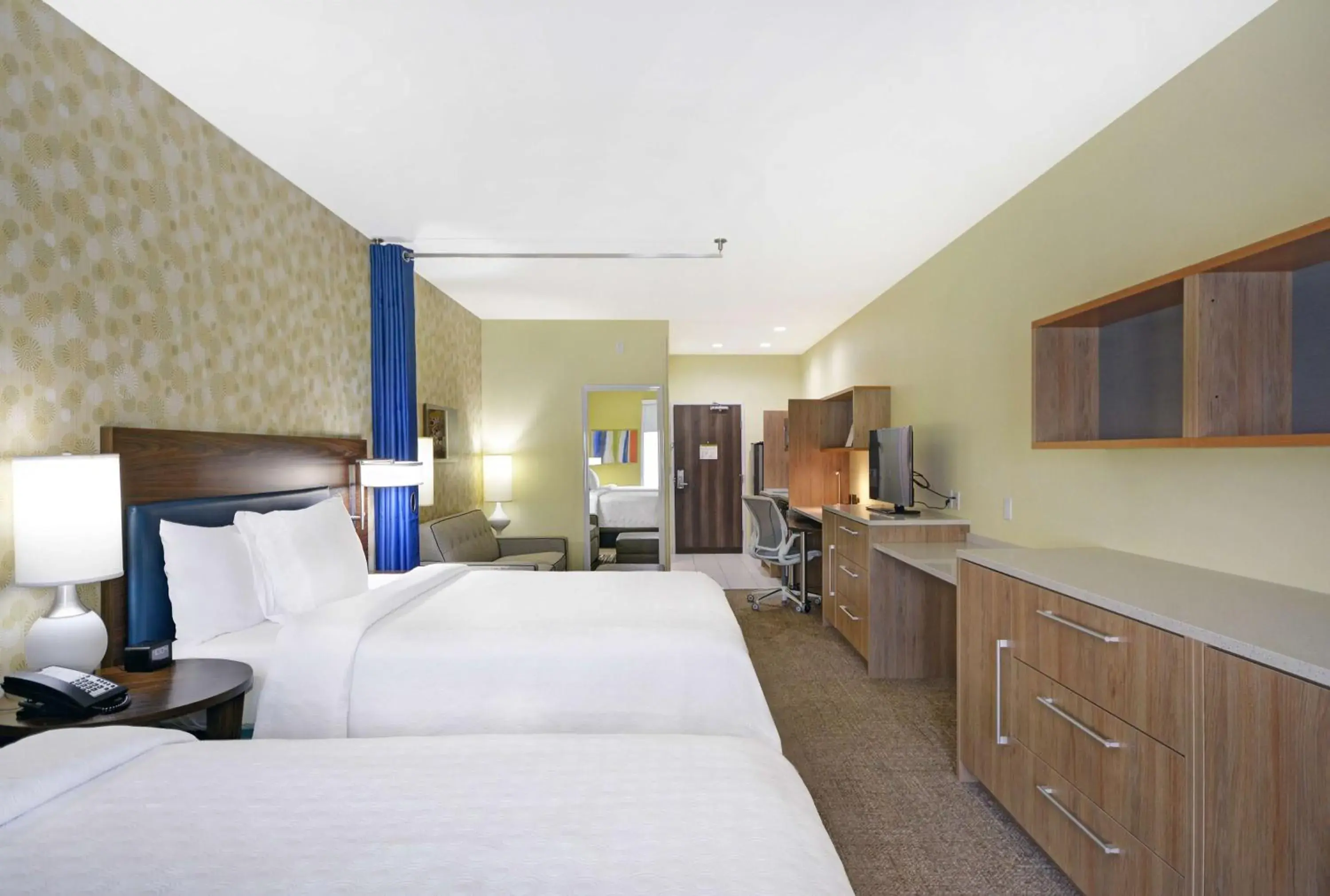 Bedroom in Home2 Suites By Hilton Dallas Desoto