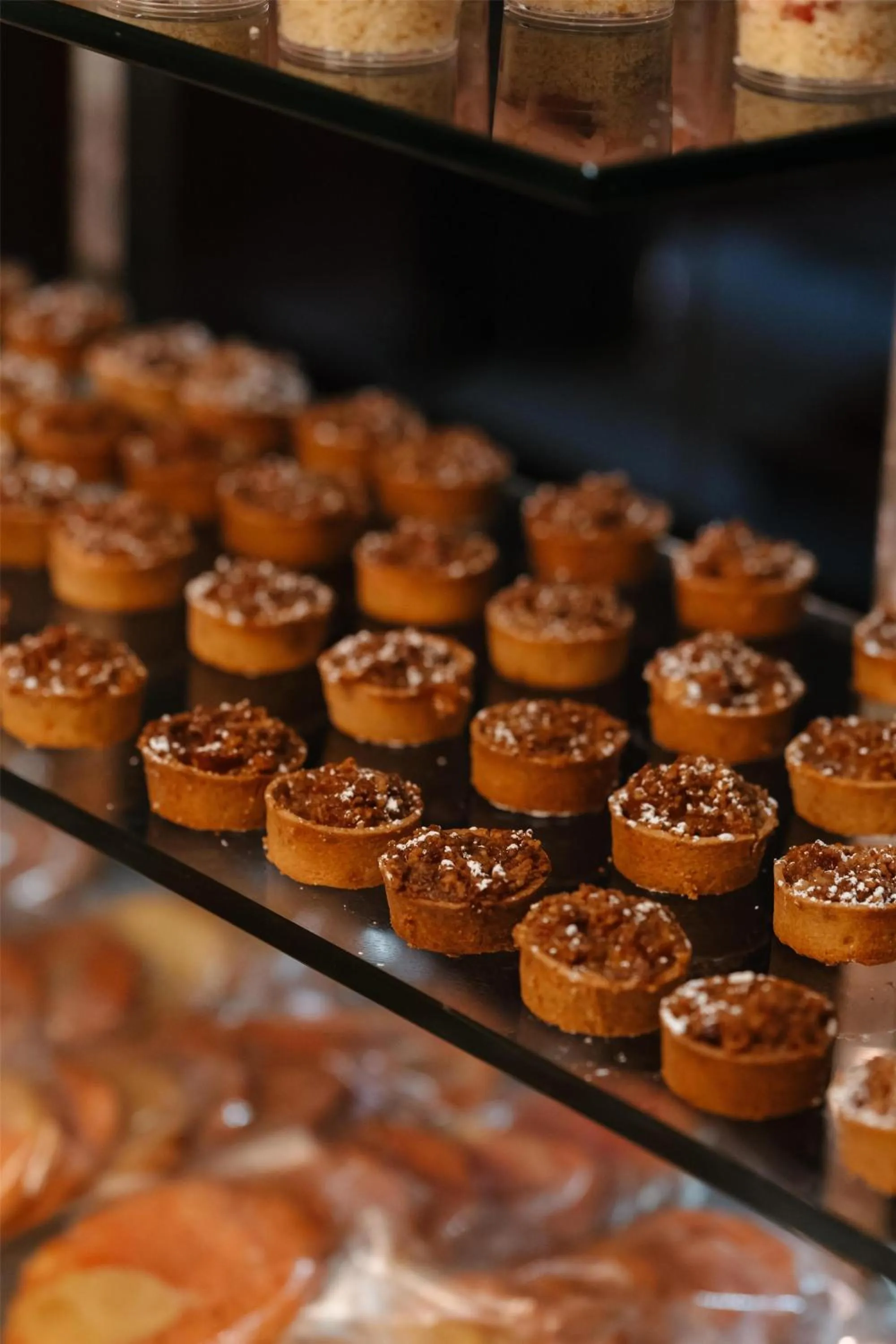 Dining area in Conrad Fort Lauderdale Beach