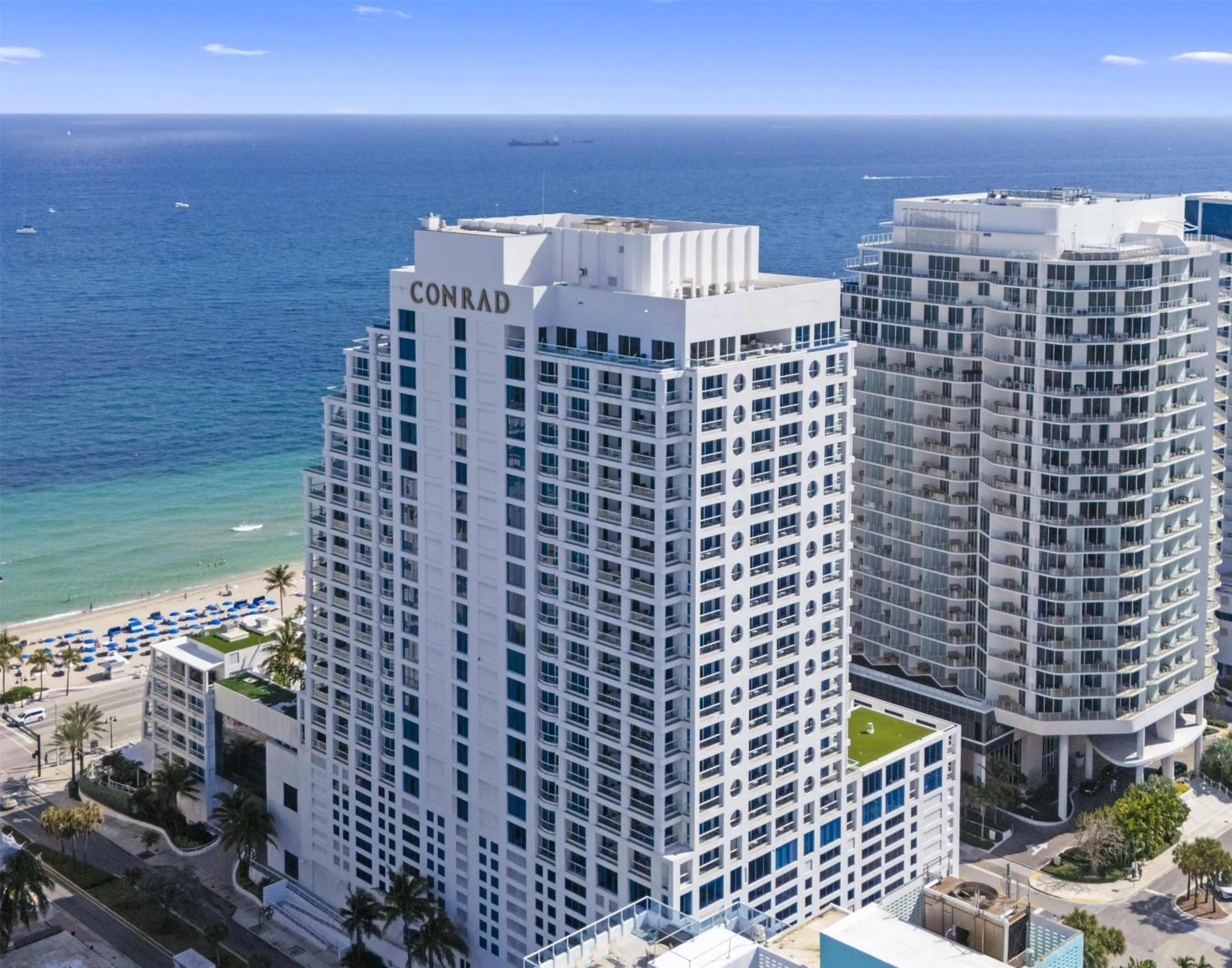 Property building in Conrad Fort Lauderdale Beach