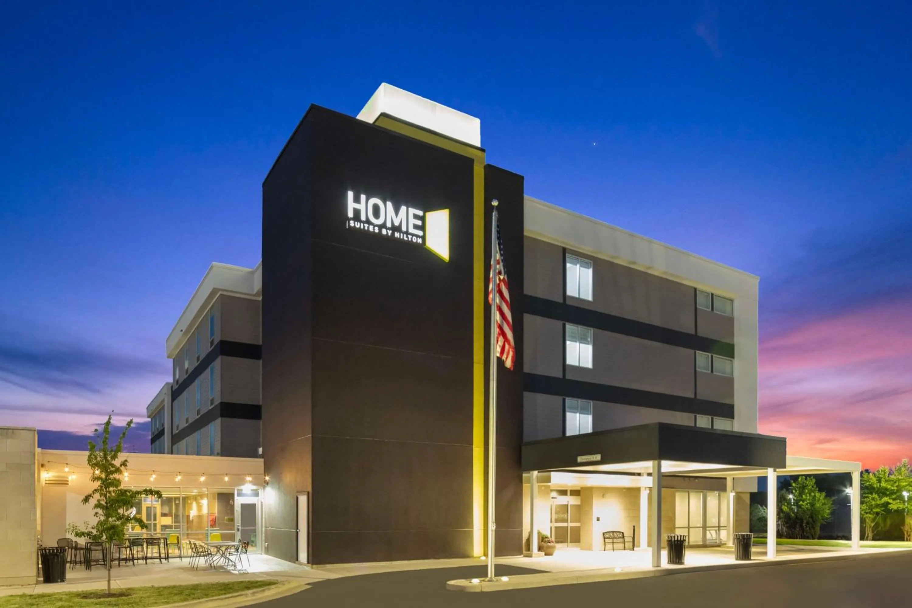 Property building in Home2 Suites By Hilton Lafayette