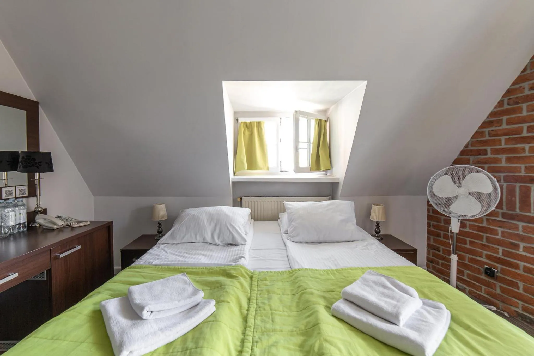 Photo of the whole room, Bed in Hotel Artus - Old Town