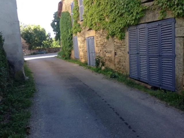 Street view in Le Moulin à huile