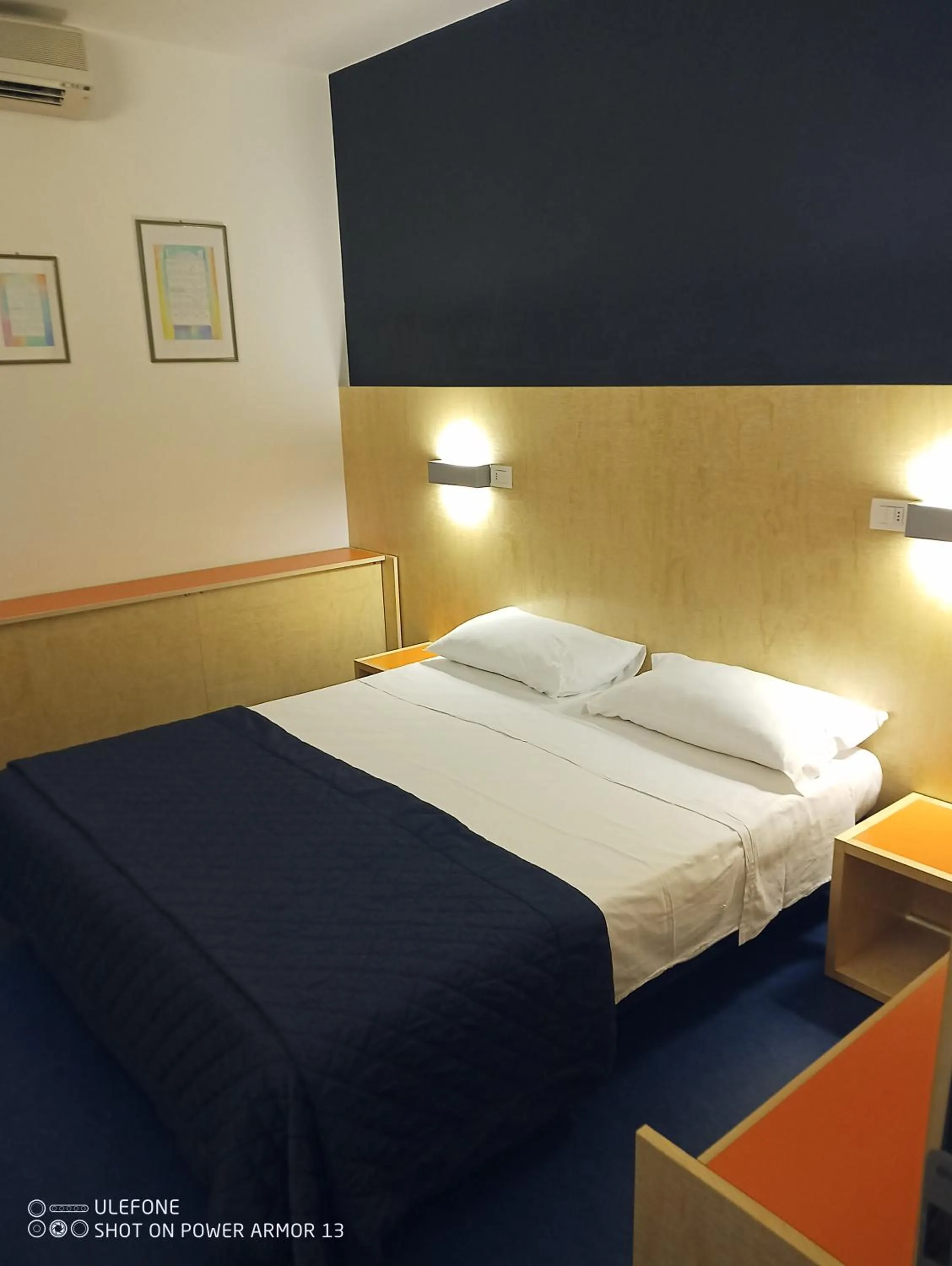 Bed in Hotel Firenze