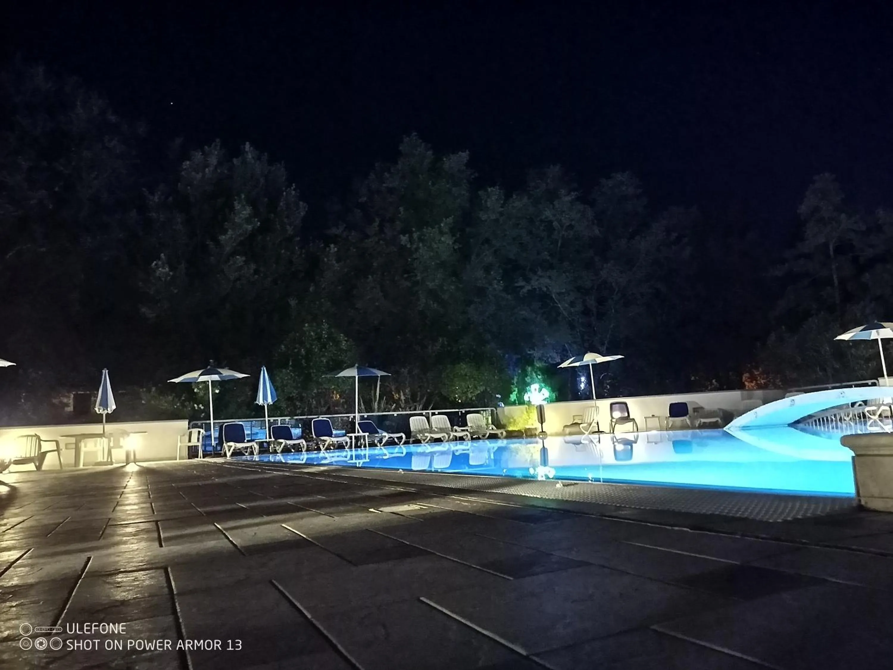 Pool view in Hotel Firenze