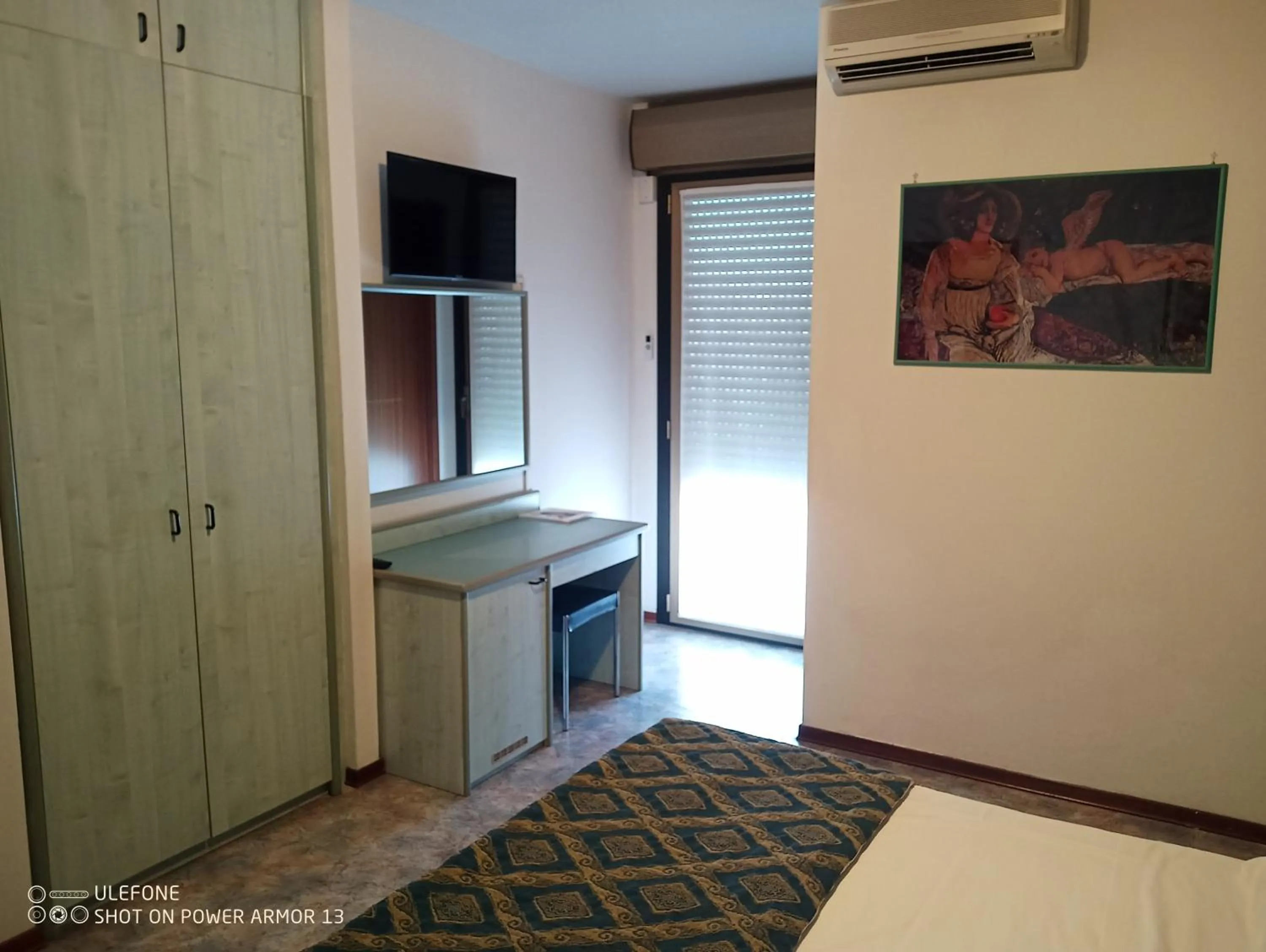 TV and multimedia in Hotel Firenze