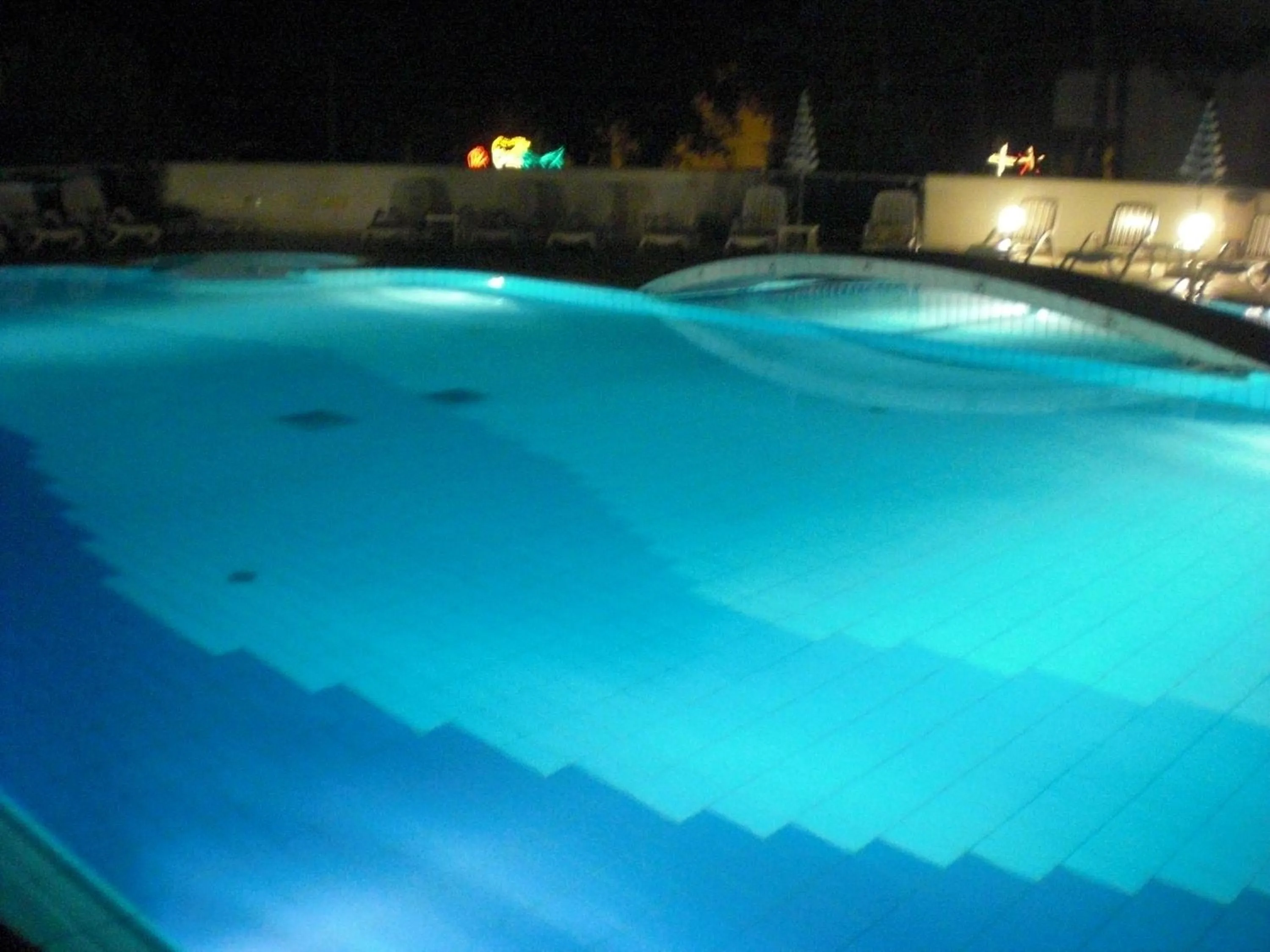 Swimming pool in Hotel Firenze