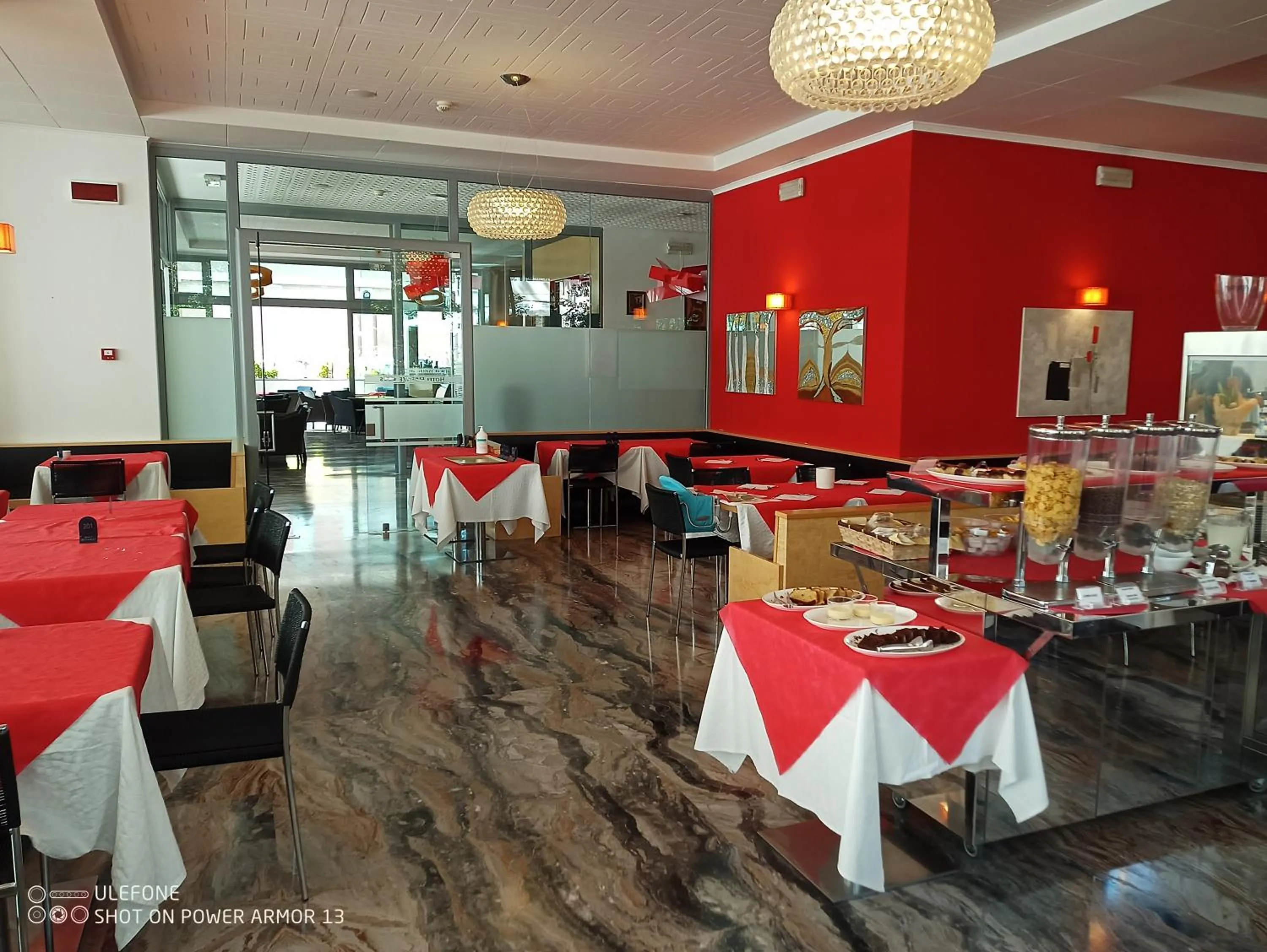 Restaurant/places to eat in Hotel Firenze