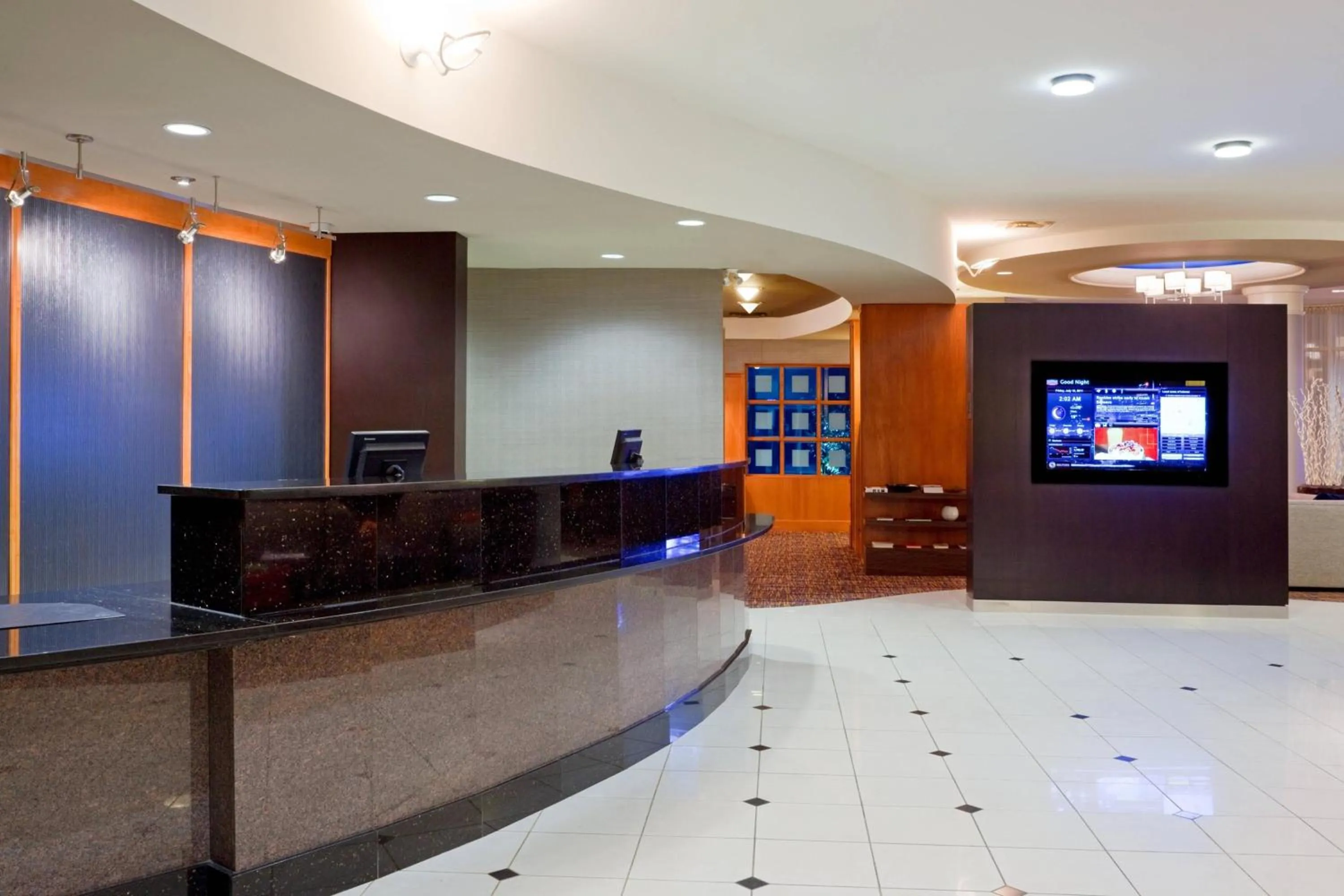 Lobby or reception in Courtyard by Marriott Toronto Mississauga/Meadowvale