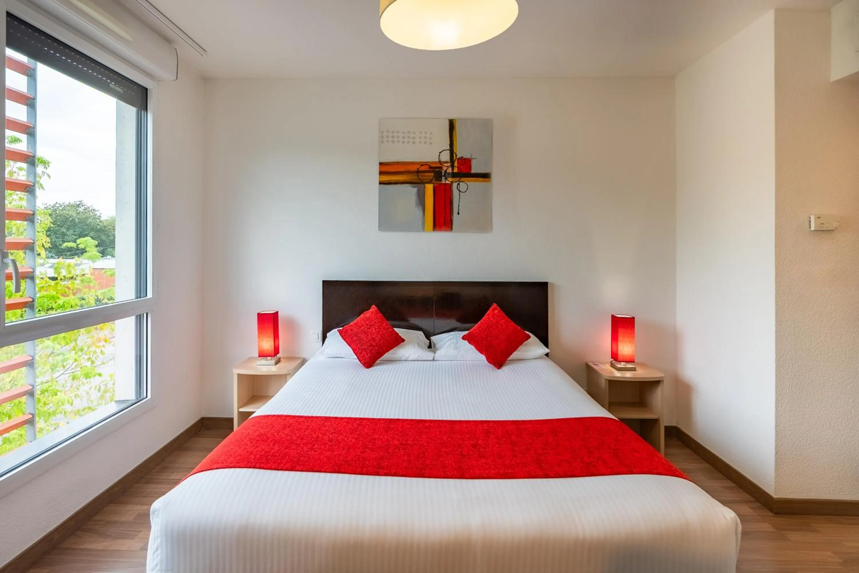 Bed in Alezan Hôtel & Résidence