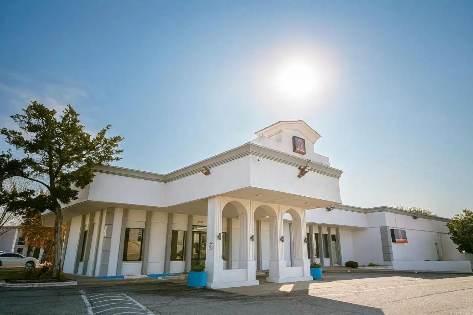 Property building in Motel 6 Sherman, TX Property building in Motel 6 Sherman, TX