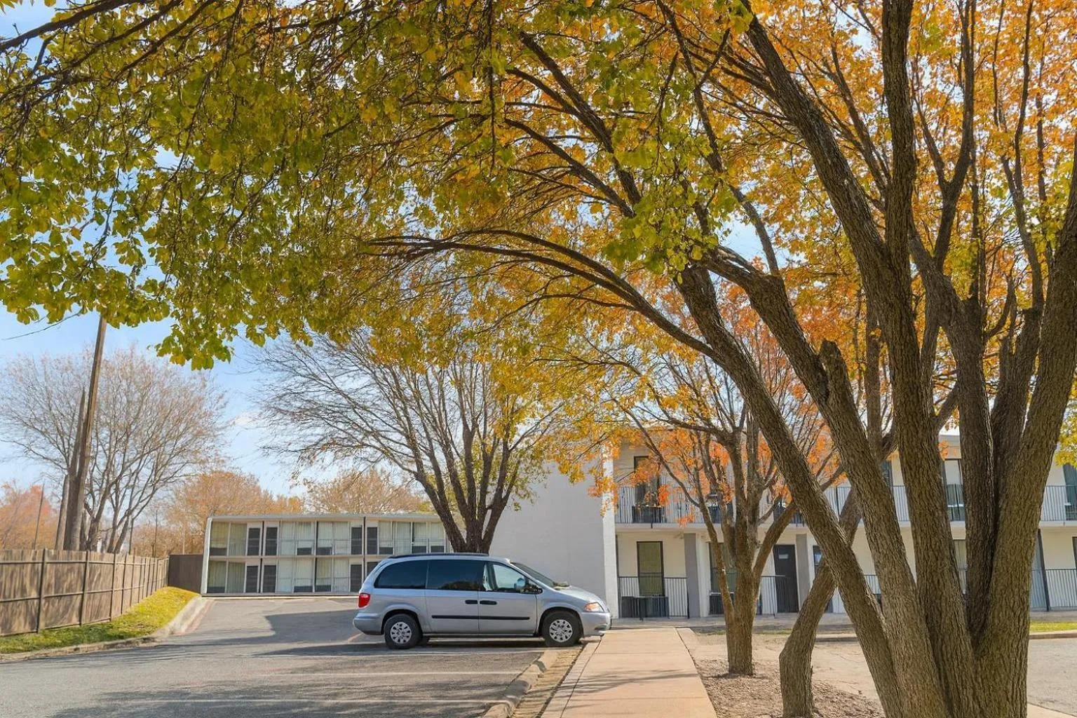 Parking in Motel 6 Sherman, TX