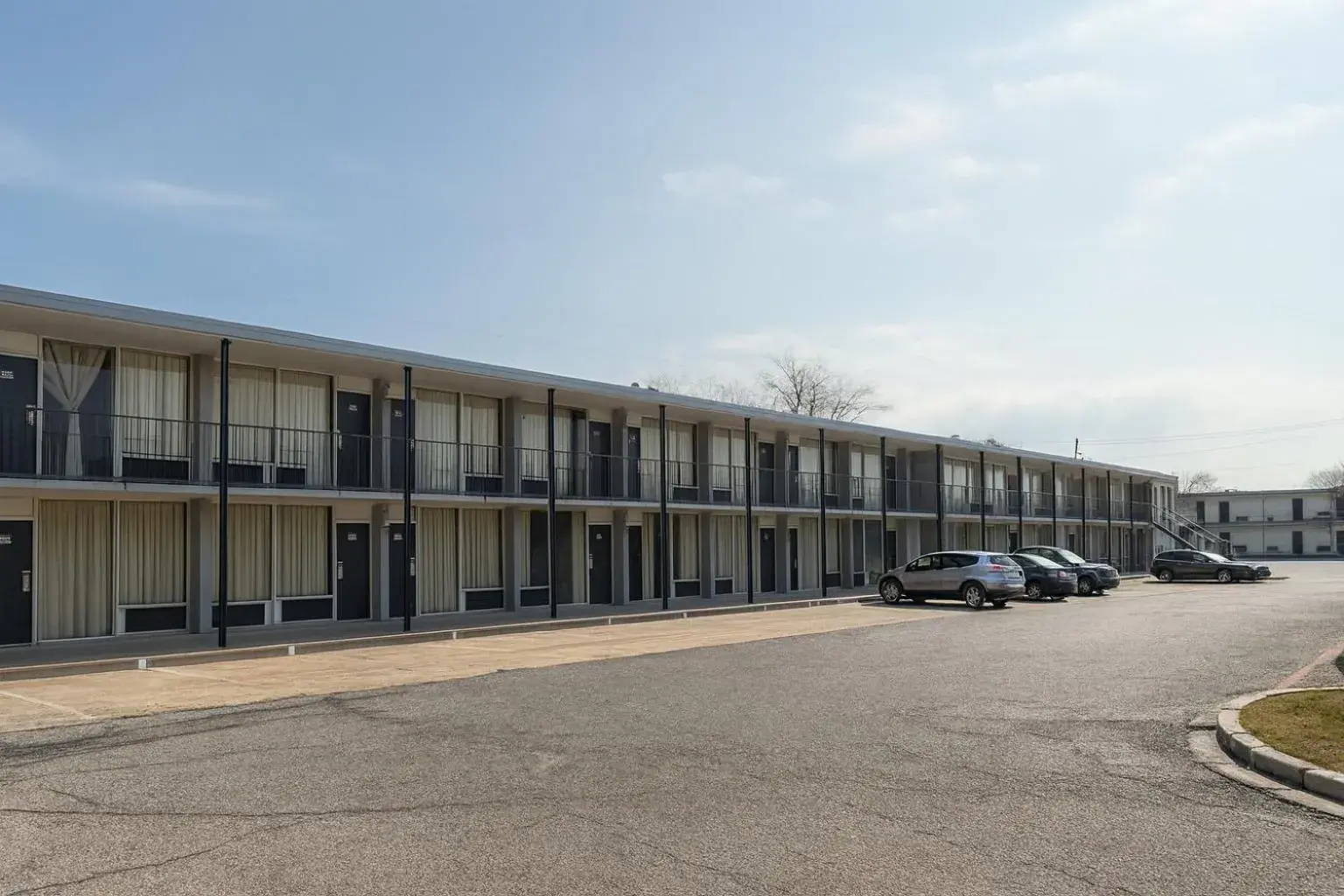 Property building in Motel 6 Sherman, TX Property building in Motel 6 Sherman, TX