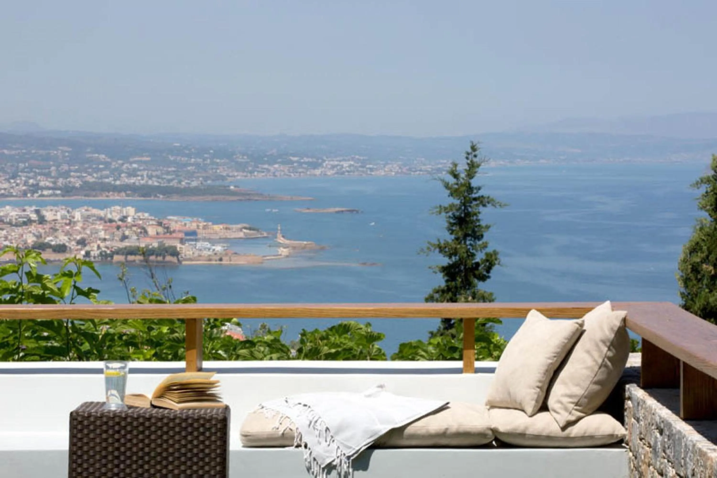 VILLA TERRA CRETA Luxury Retreat and Spa