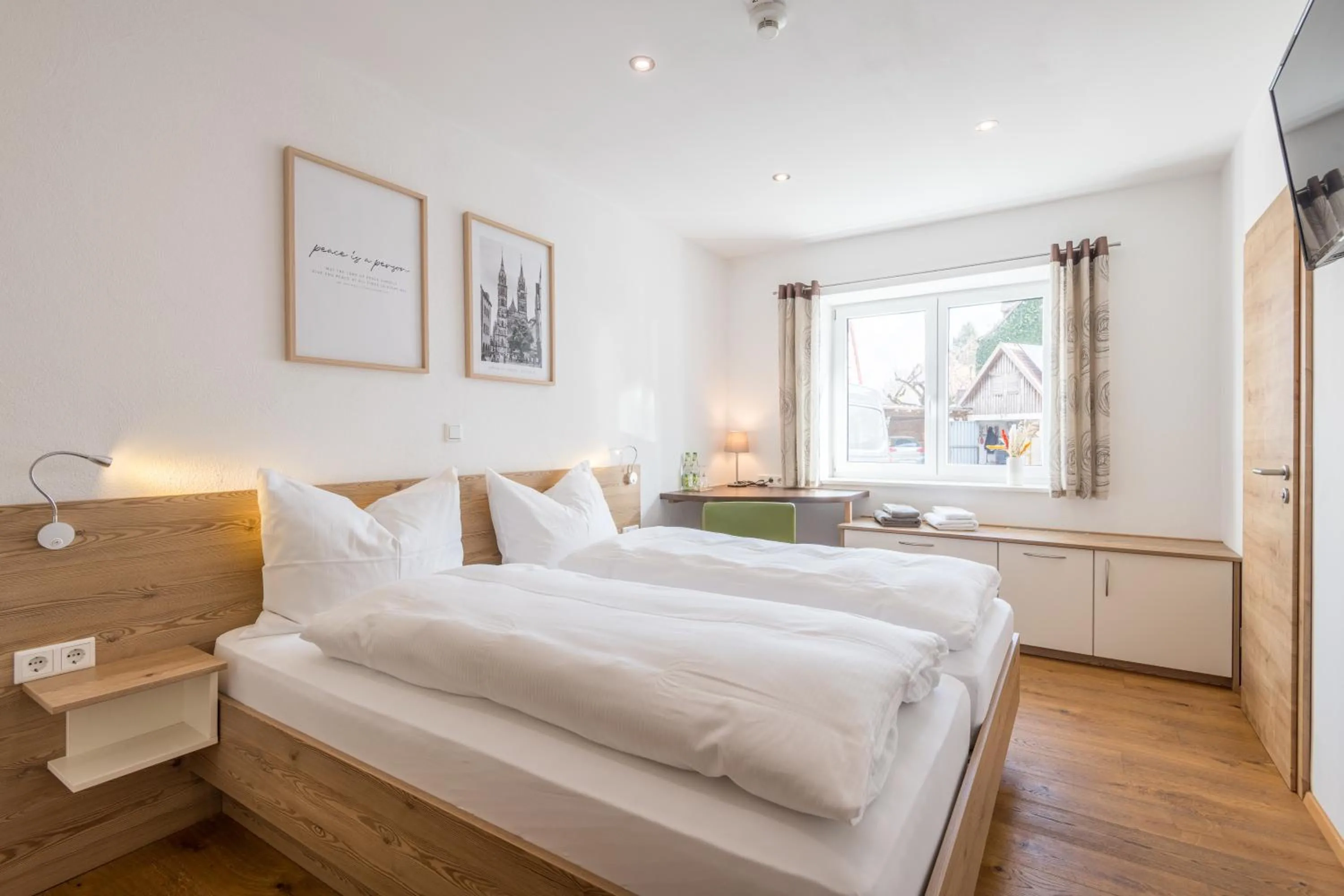 Double Room with Private Bathroom - single occupancy in Pension Zum Schrammel