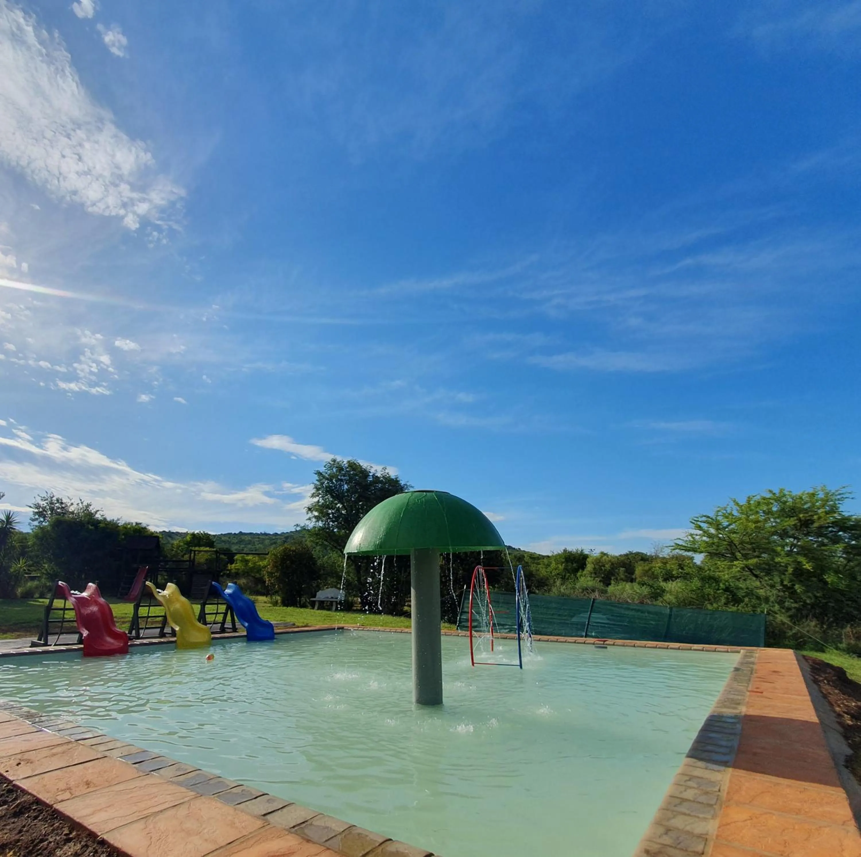 Pool view in Tava Lingwe Game Lodge & Wedding Venue
