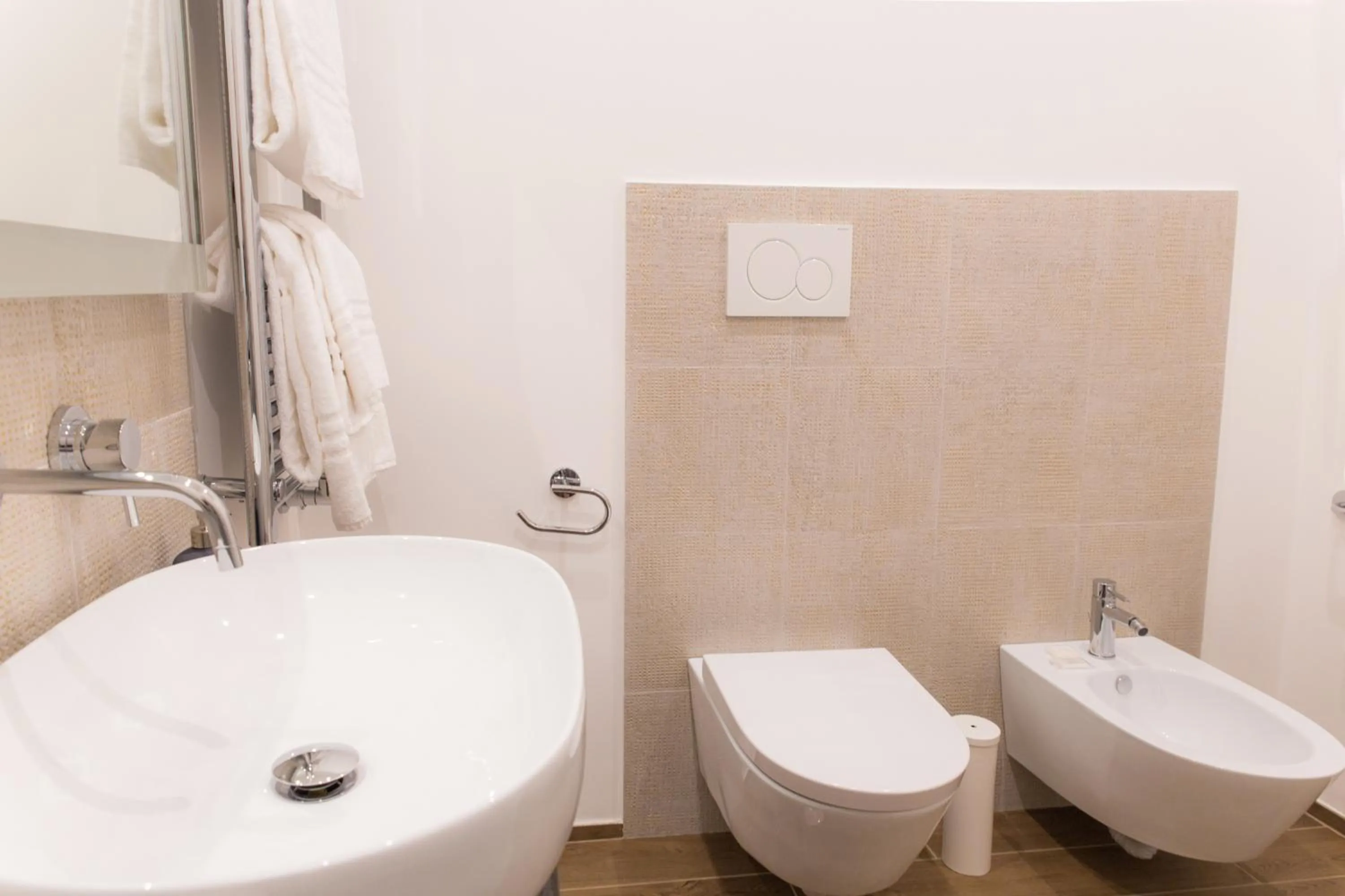 Bathroom in Nazionale Palace Suites