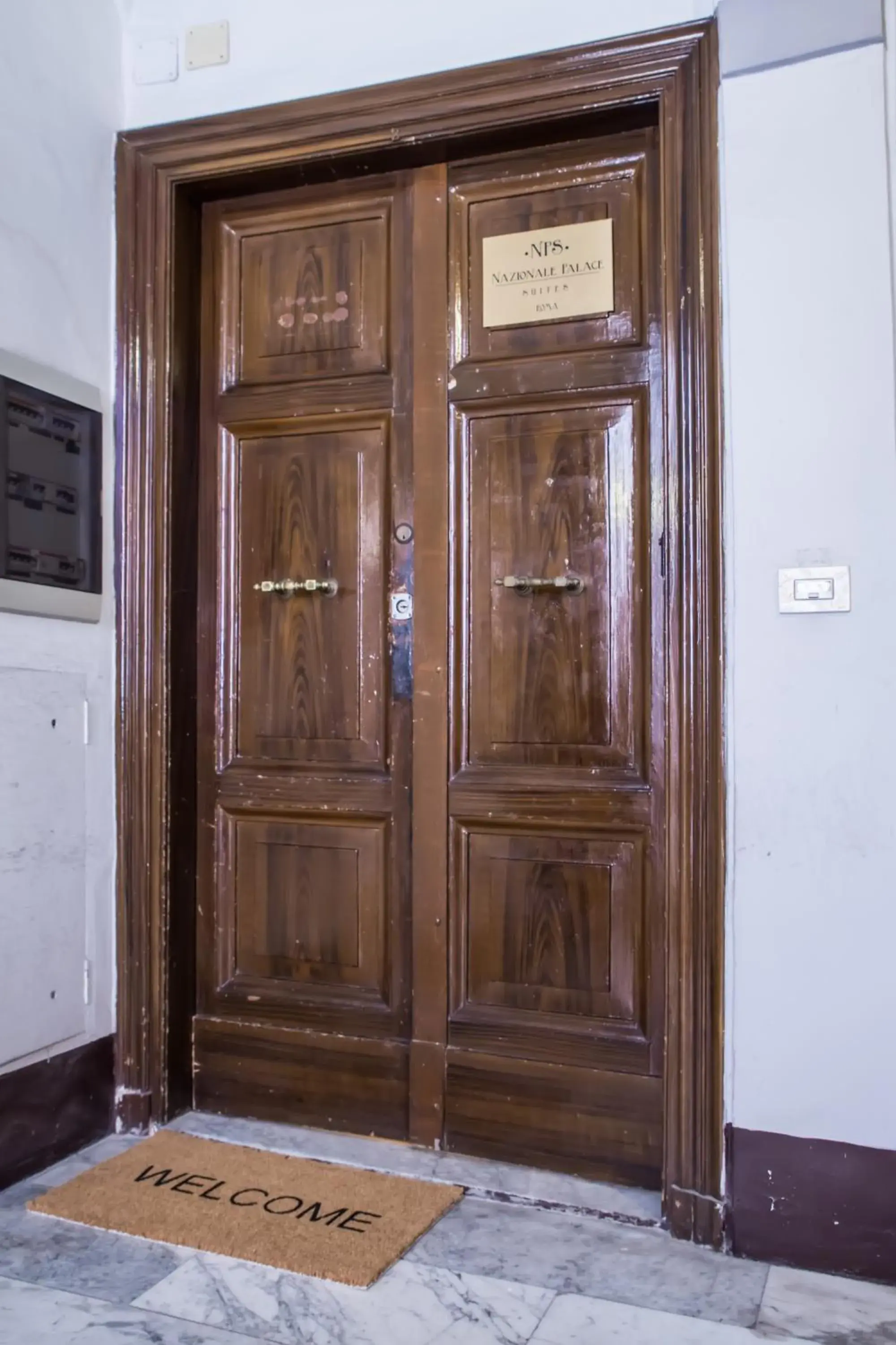 Facade/entrance in Nazionale Palace Suites Facade/entrance in Nazionale Palace Suites