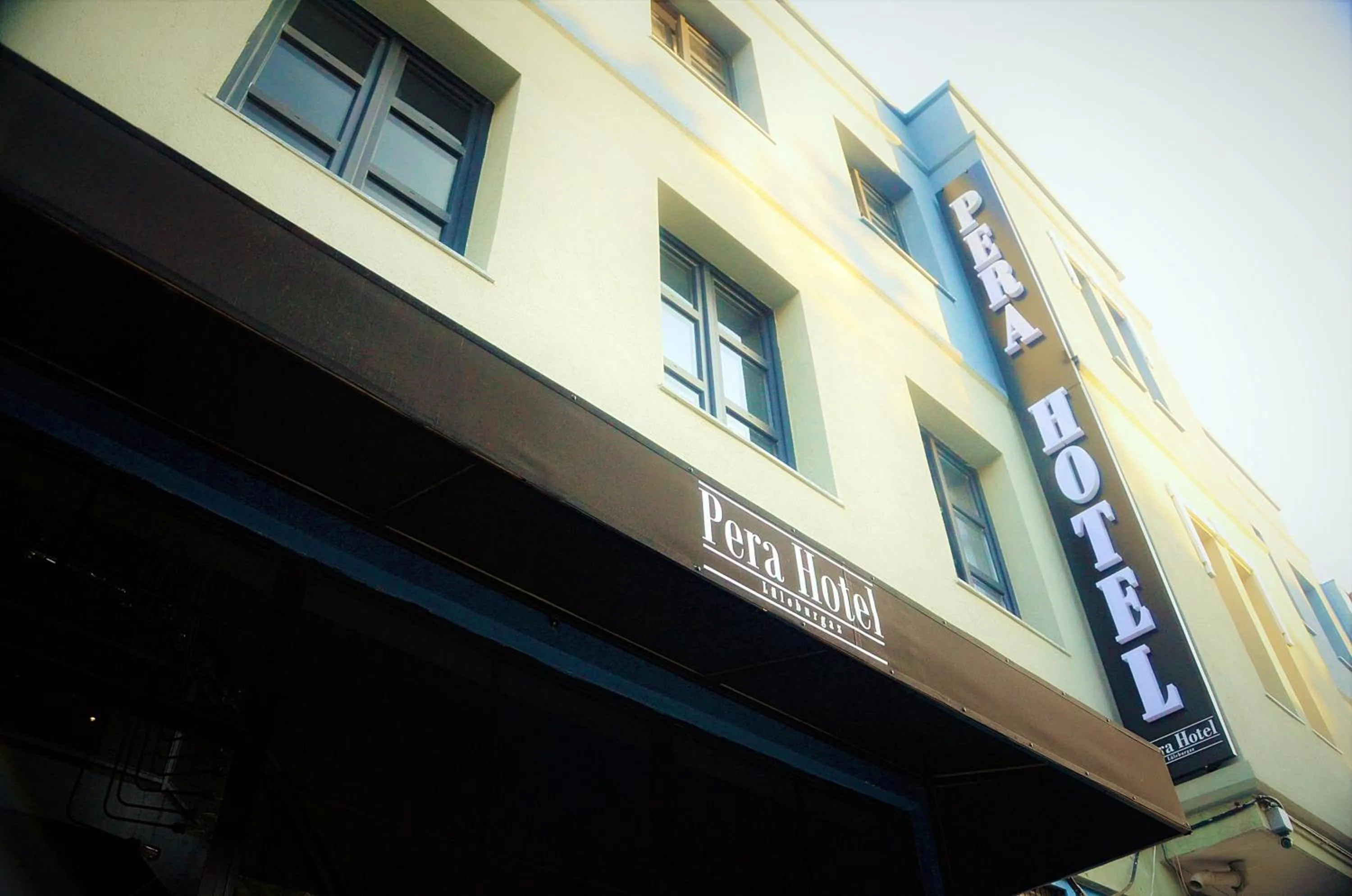 Facade/entrance in Pera Hotel Lüleburgaz
