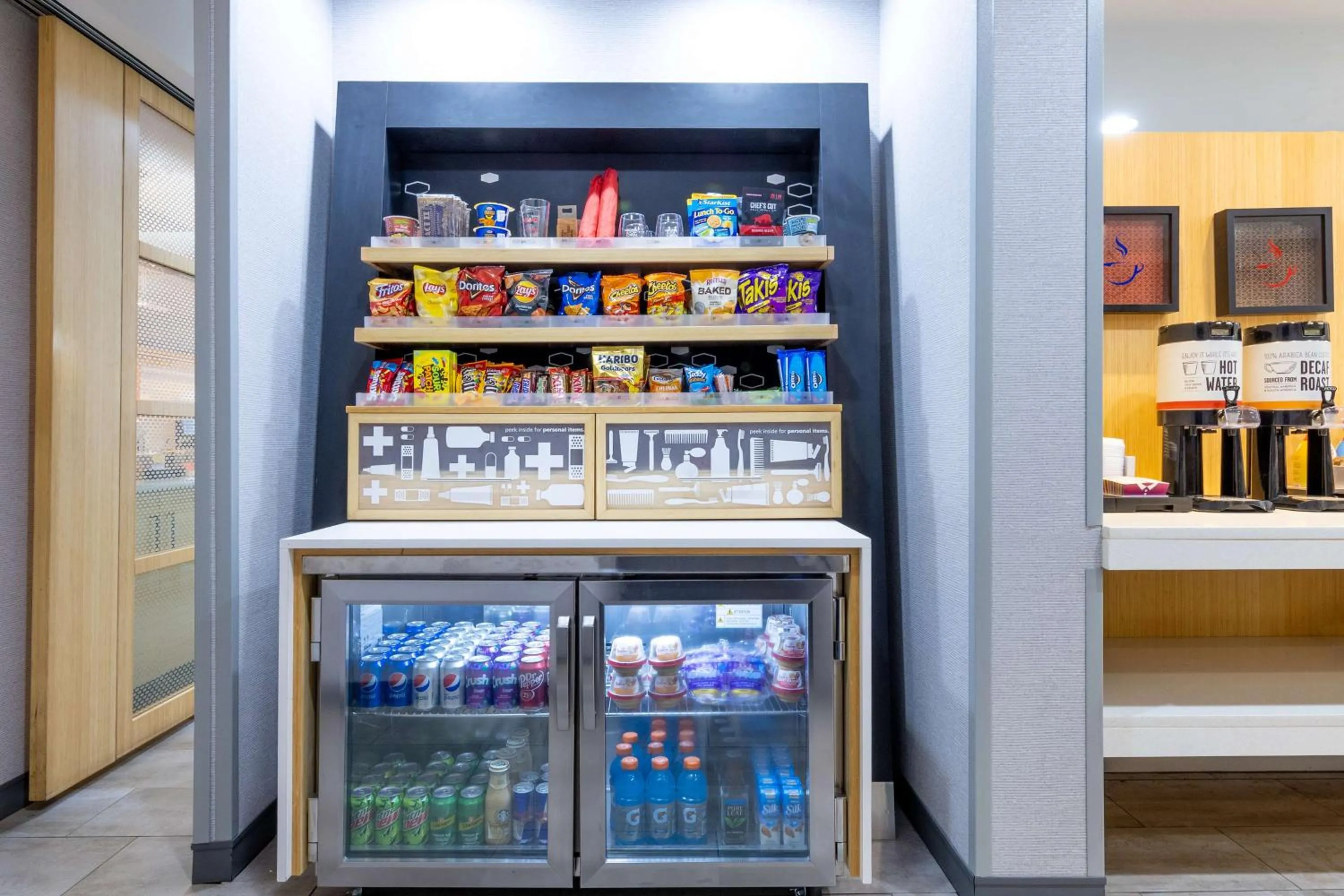 Restaurant/places to eat in Hampton Inn Richmond-Mechanicsville