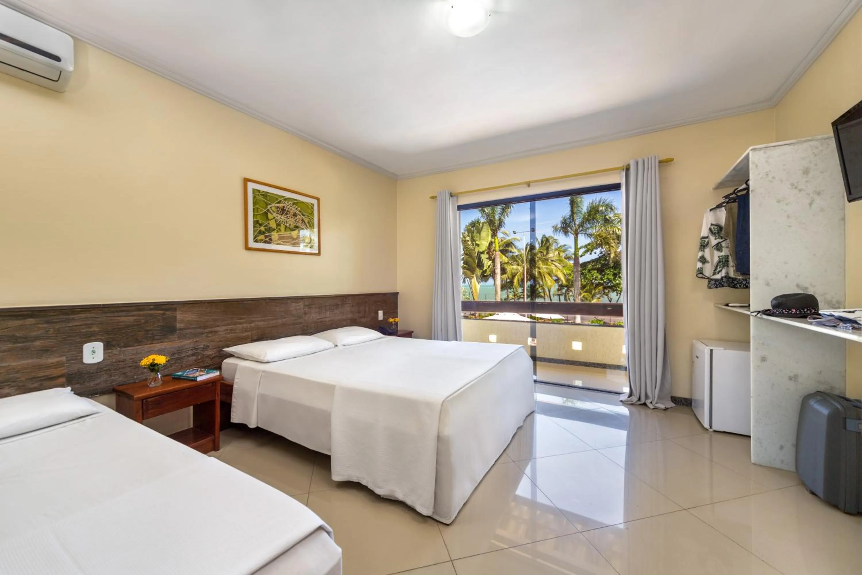 Bedroom, Bed in Porto Cálem Praia Hotel