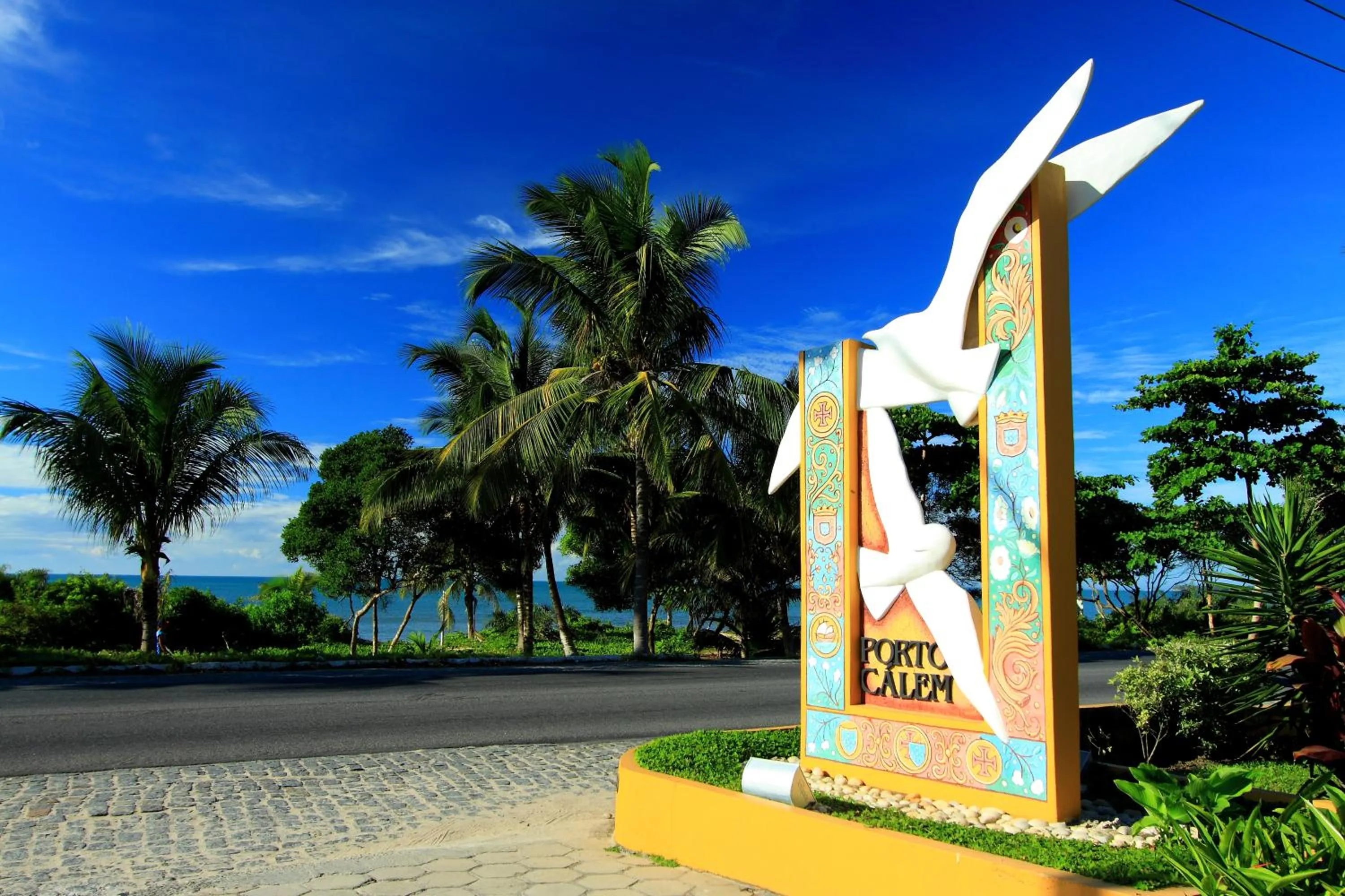Facade/entrance in Porto Cálem Praia Hotel