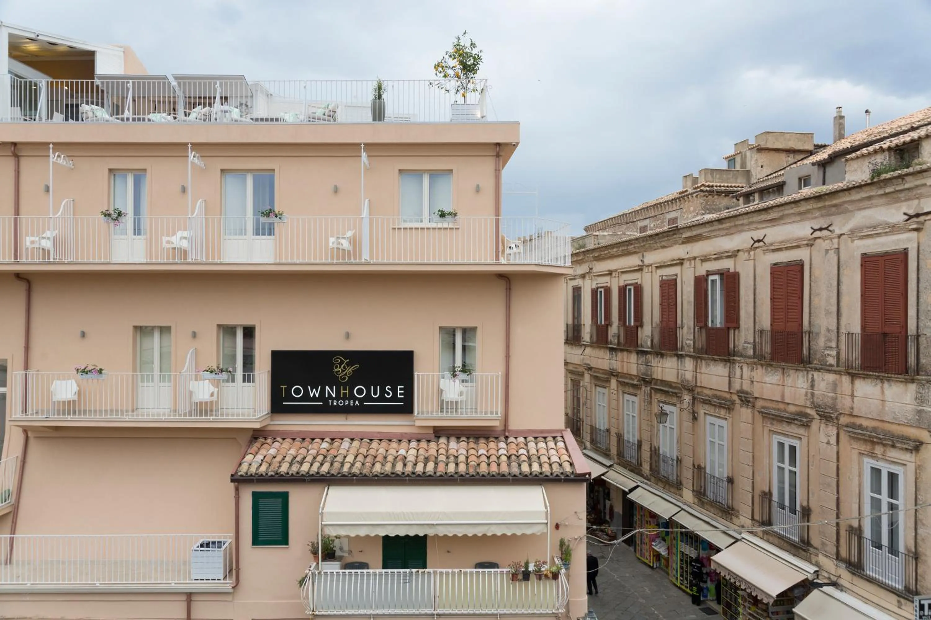 Property building in Townhouse Tropea