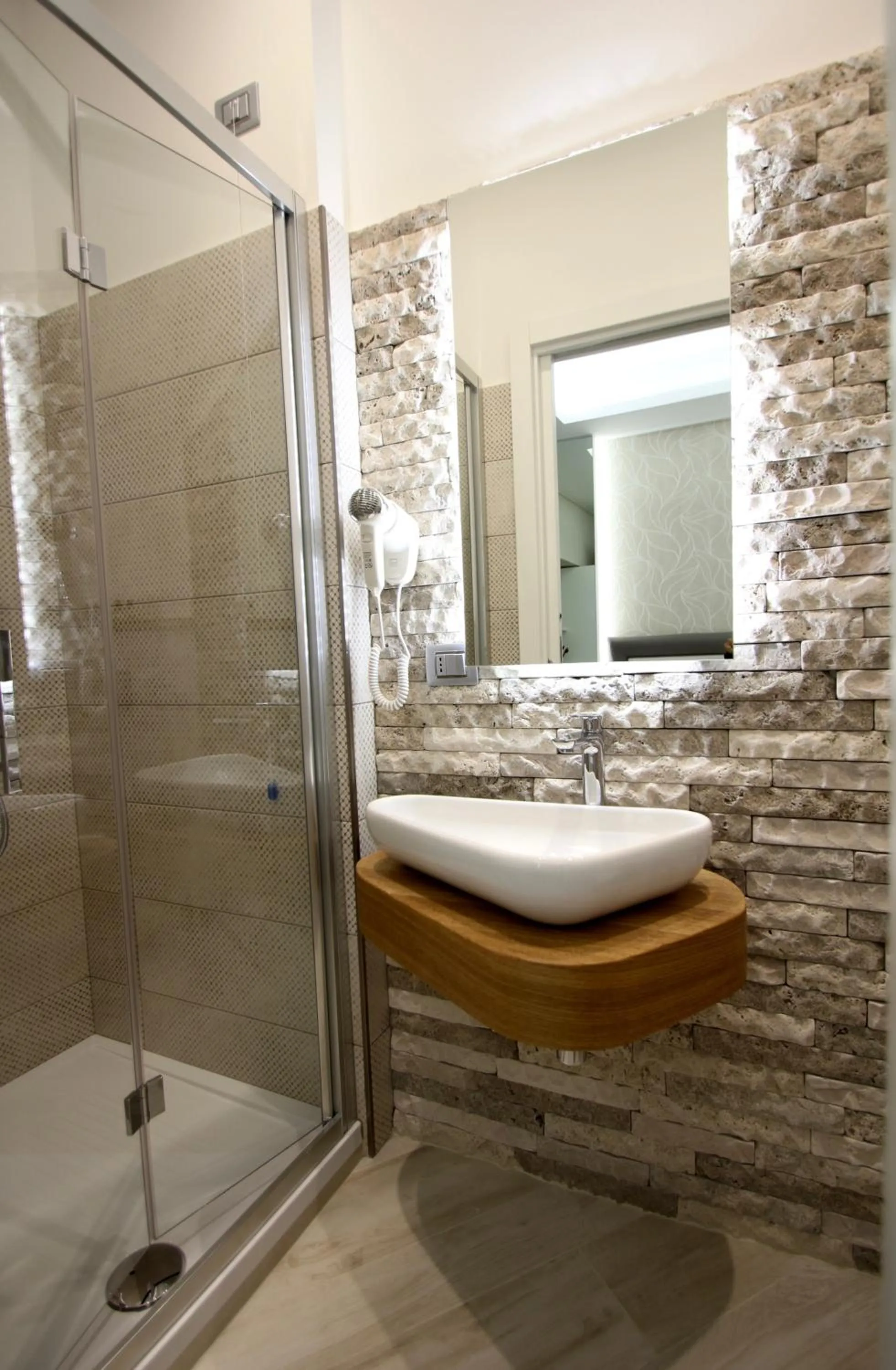 Bathroom in Townhouse Tropea