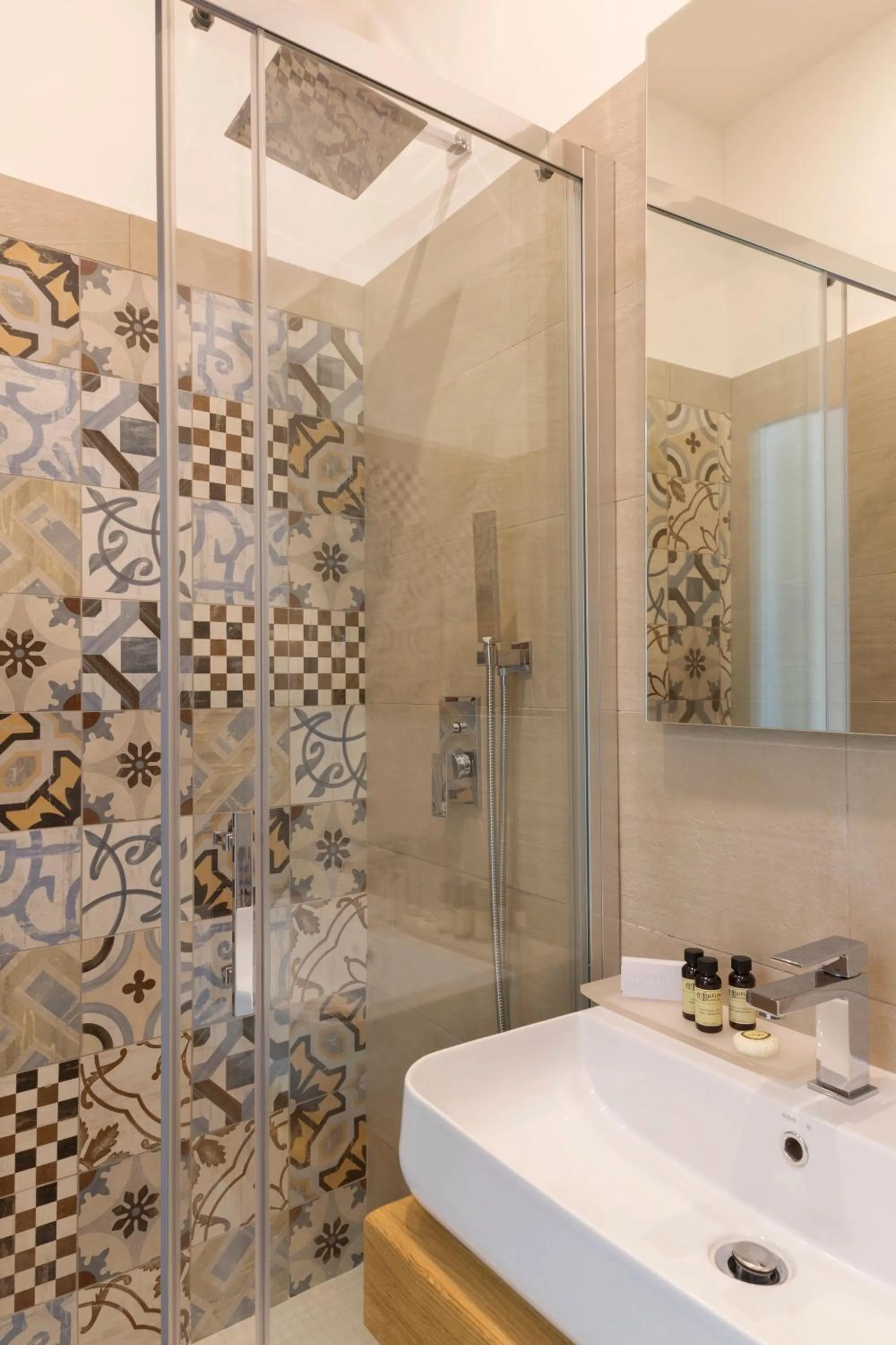 Bathroom in Townhouse Tropea