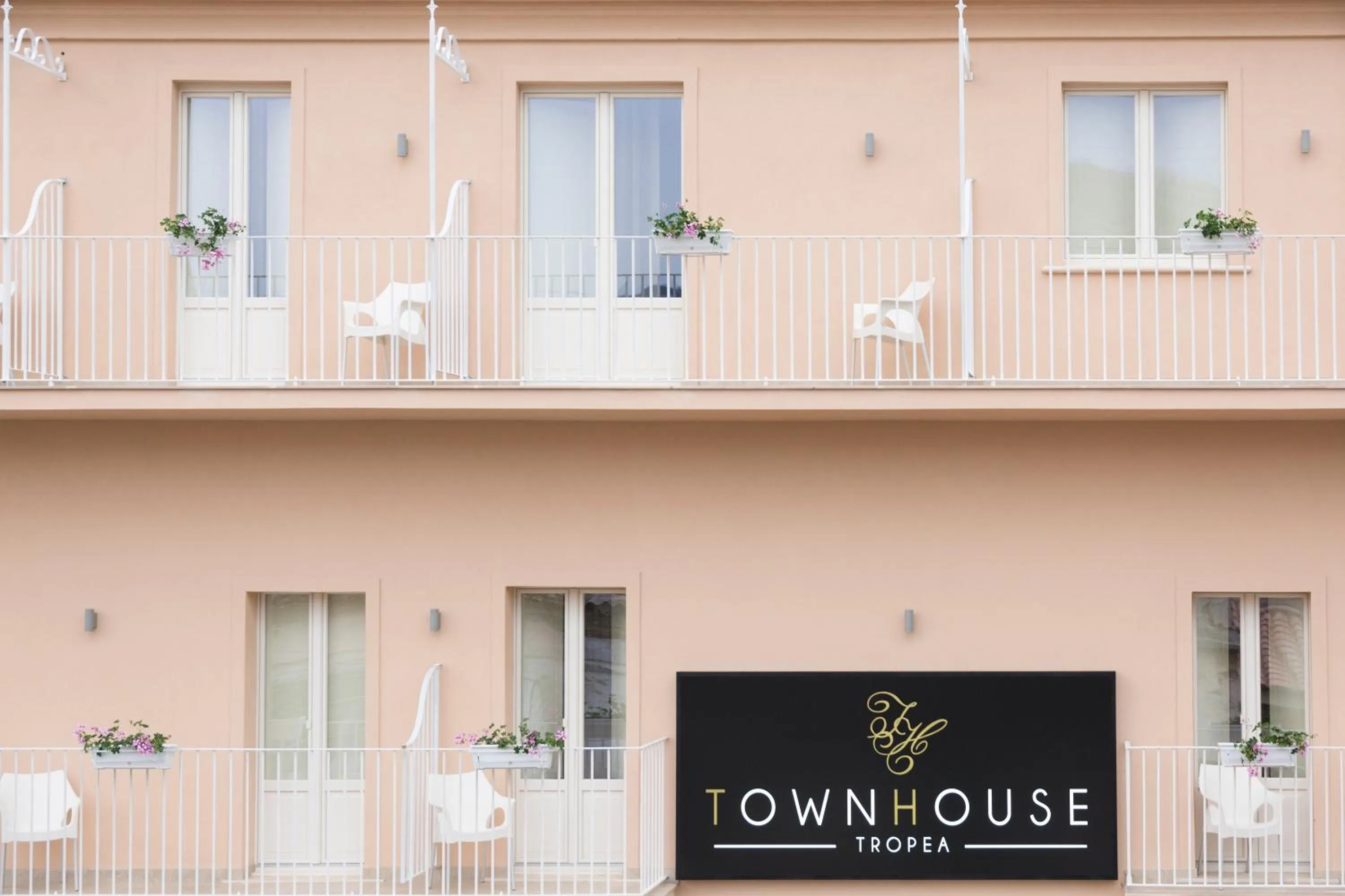 Property building in Townhouse Tropea