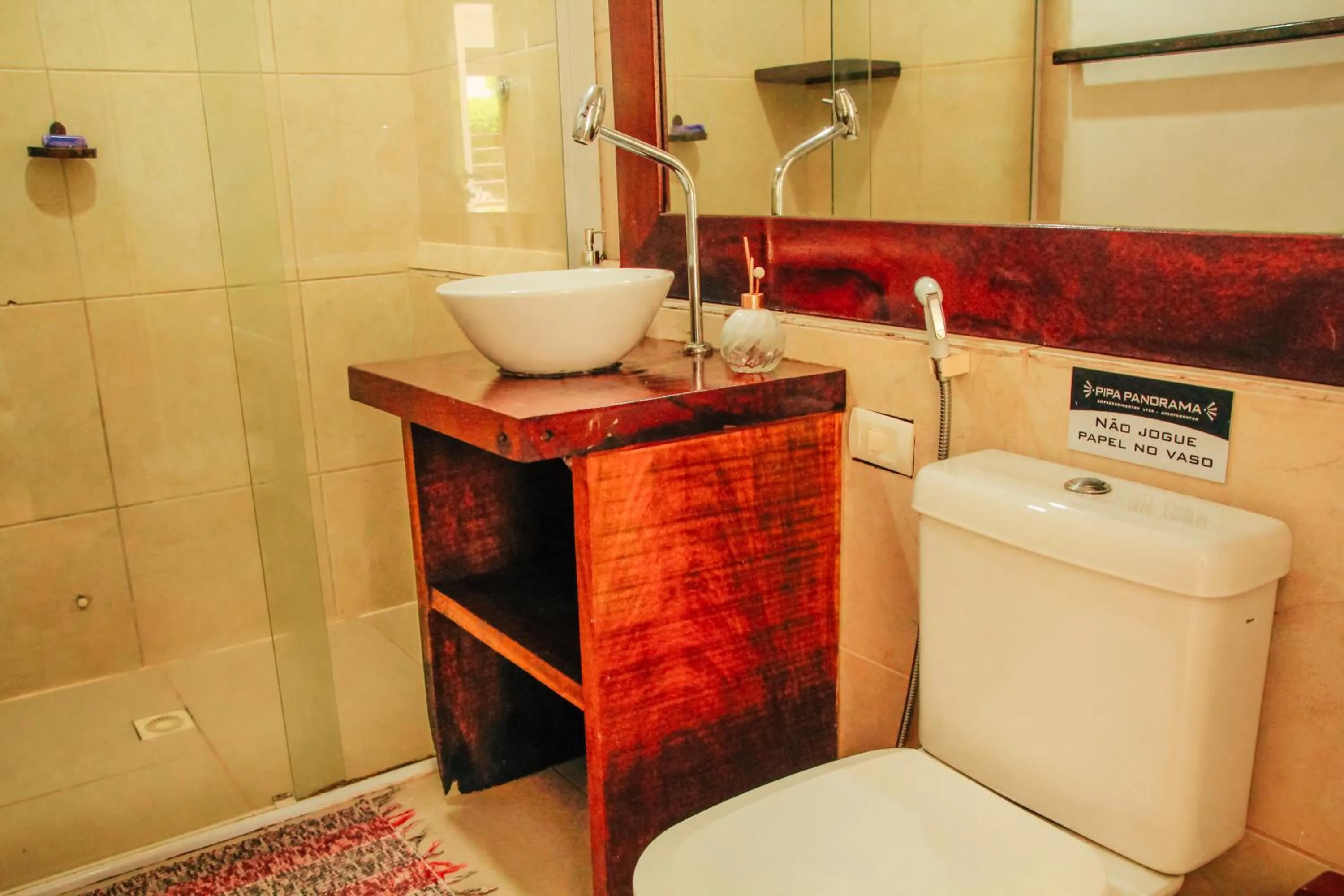 Toilet in Pipa Panorama Aparthotel