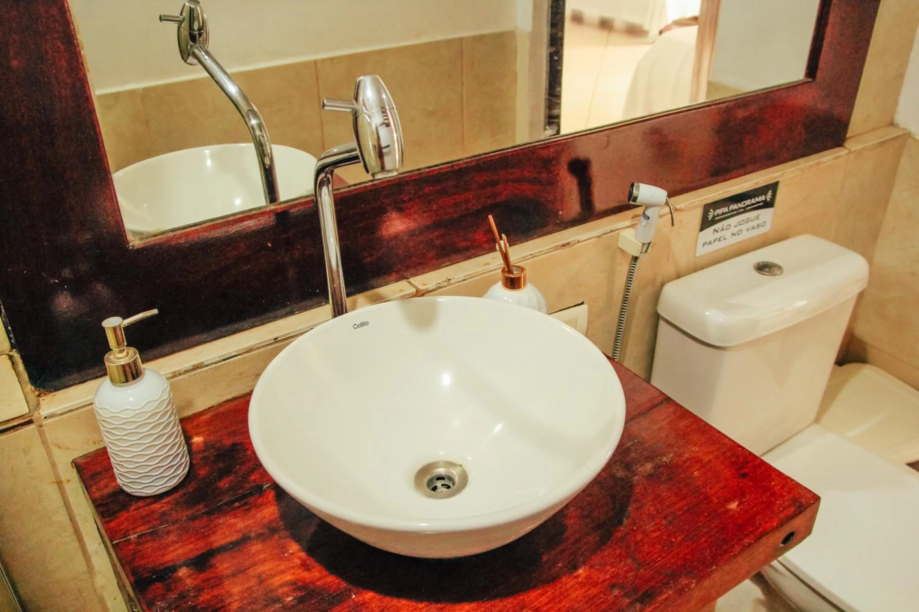 Toilet in Pipa Panorama Aparthotel