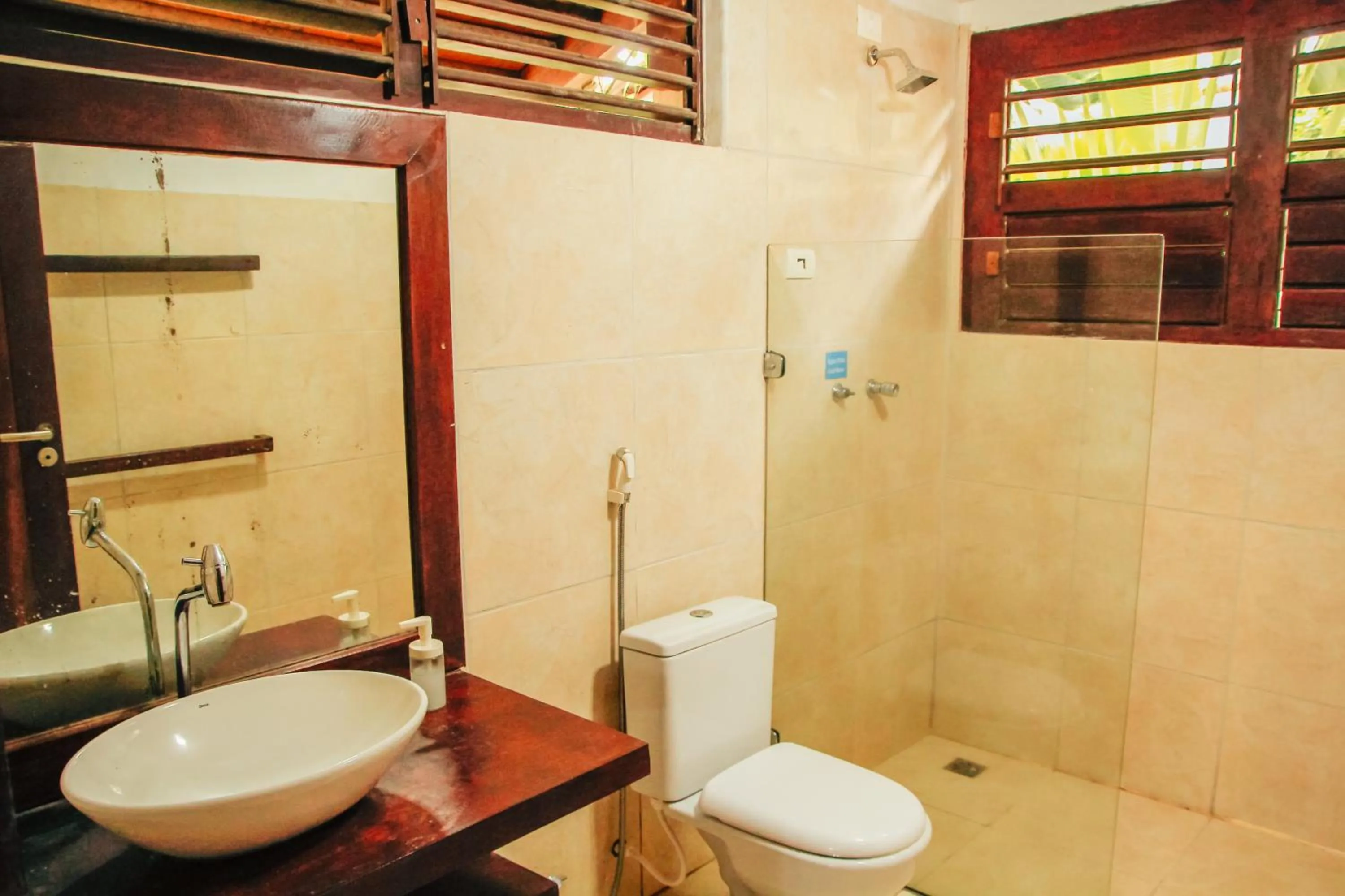 Shower in Pipa Panorama Aparthotel