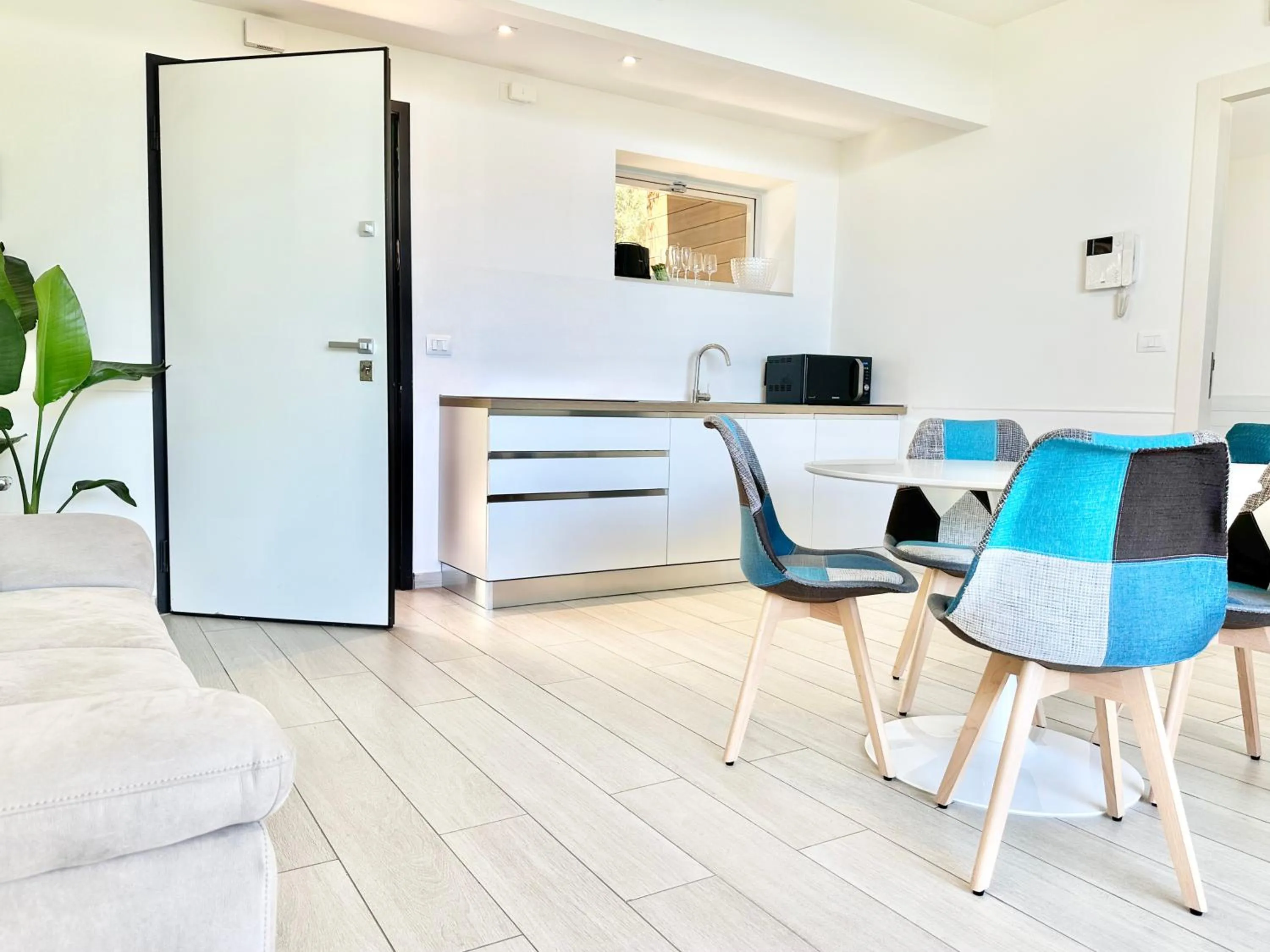 Isola Bella Infinity Suites