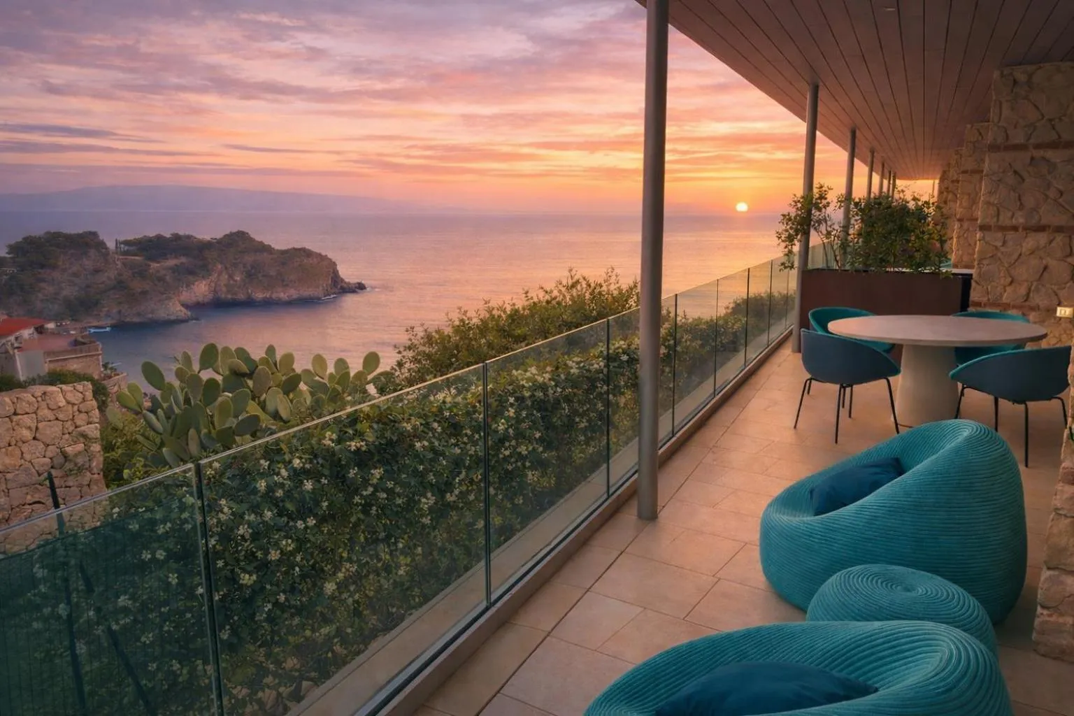 Isola Bella Infinity Suites