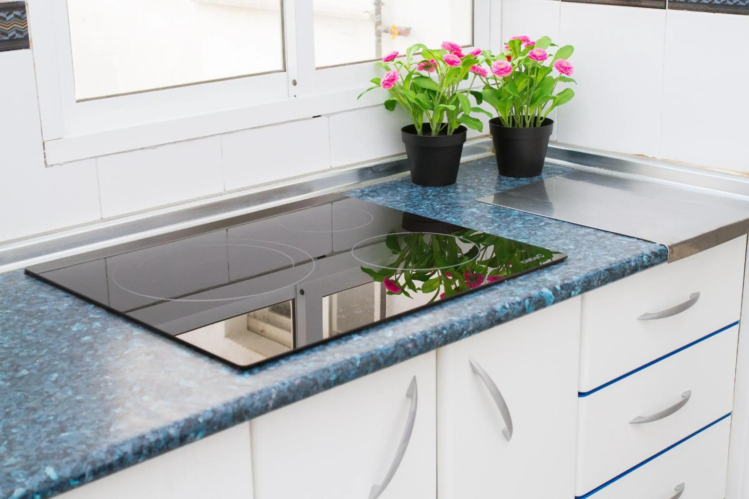 Kitchen or kitchenette in C57 - Spacious and Bright Apartment