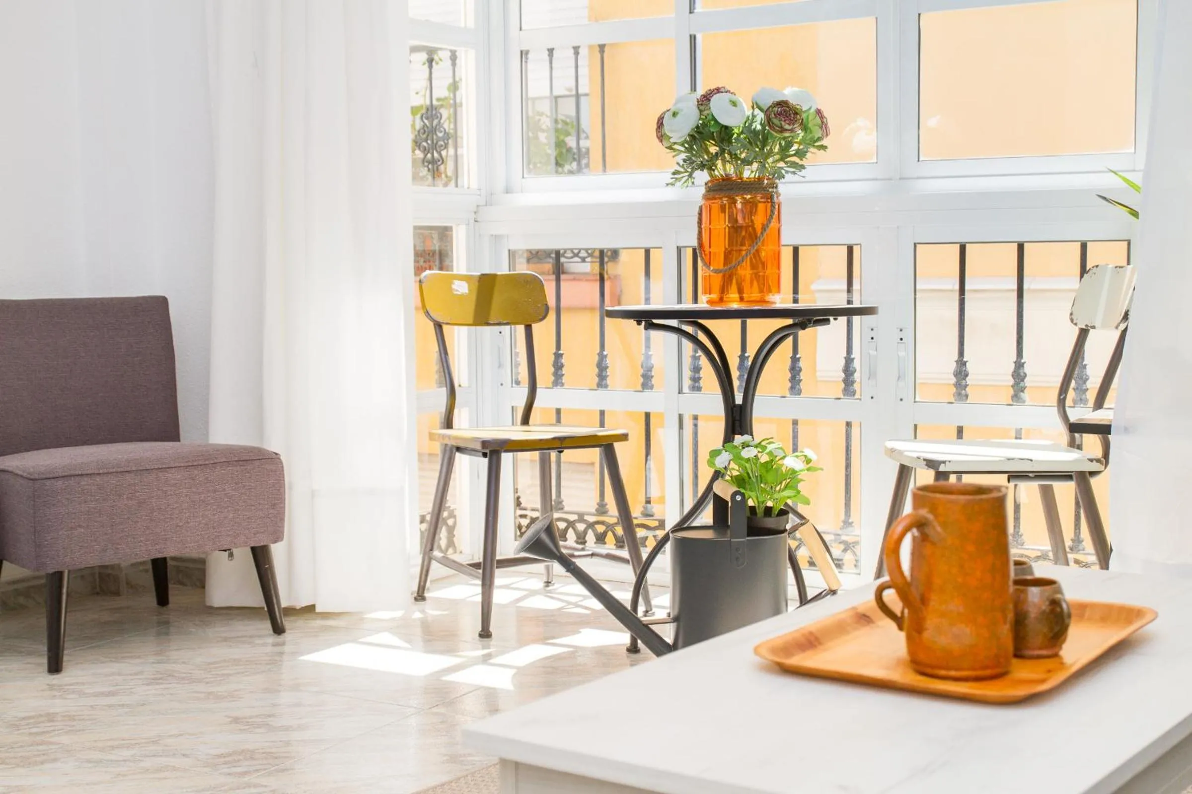 Living room in C57 - Spacious and Bright Apartment