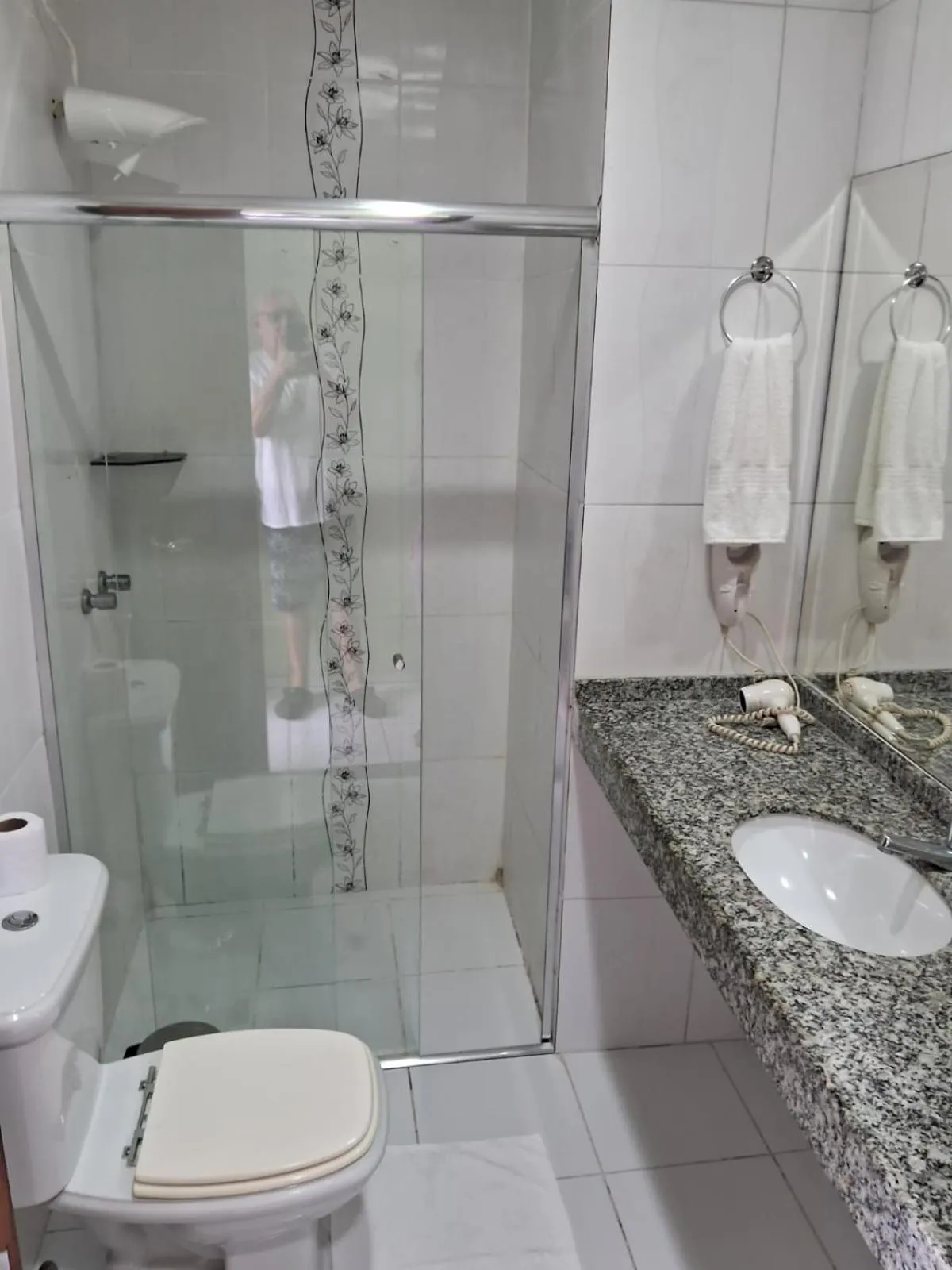 Bathroom in Hotel do Largo Manaus
