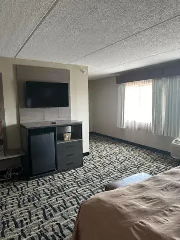 Bedroom, Bed in Quality Inn Bedroom, Bed in Quality Inn