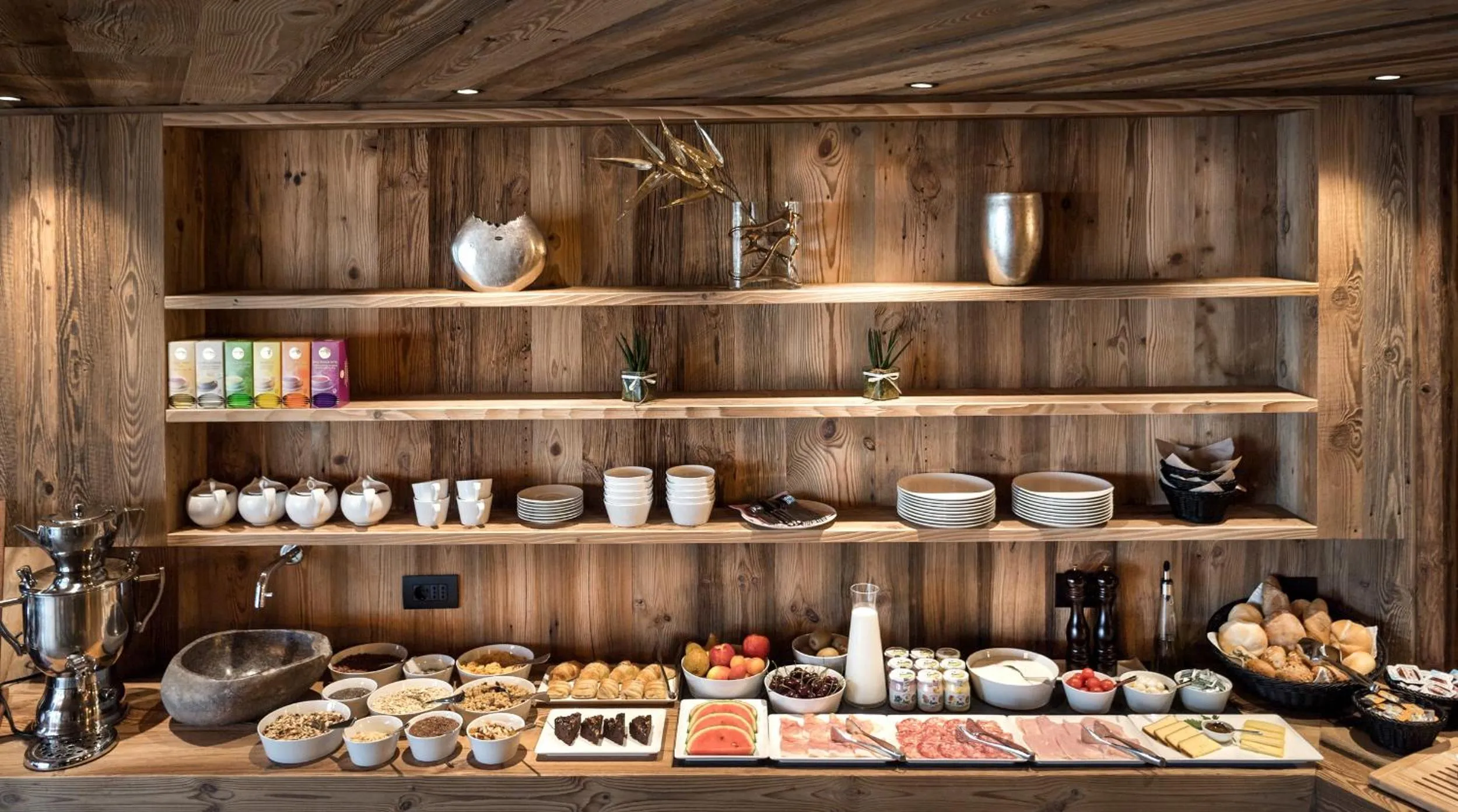 Food in Chalet Cogolara