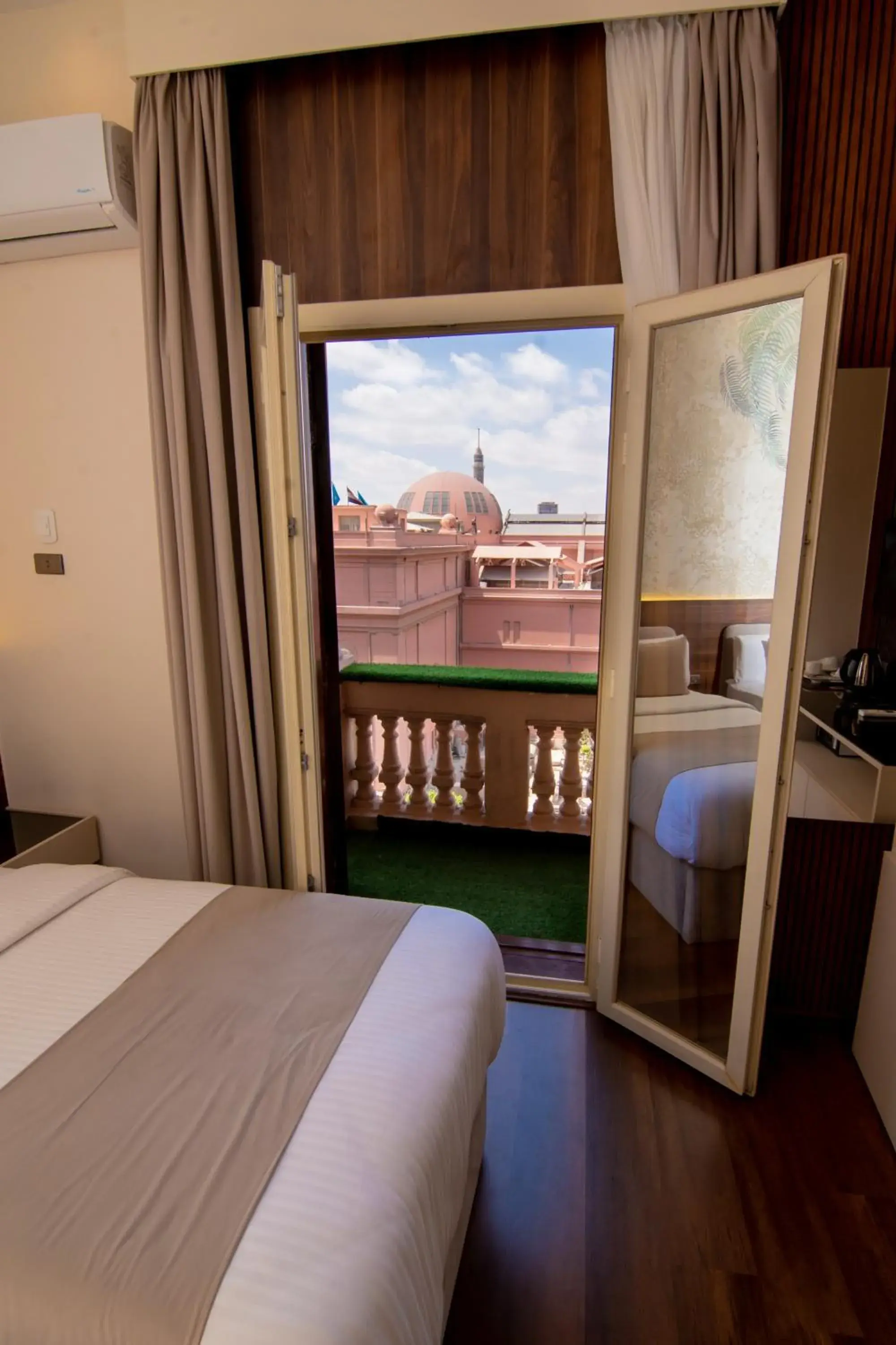 Balcony/Terrace, Bed in Egyptian Night Hostel Balcony/Terrace, Bed in Egyptian Night Hostel