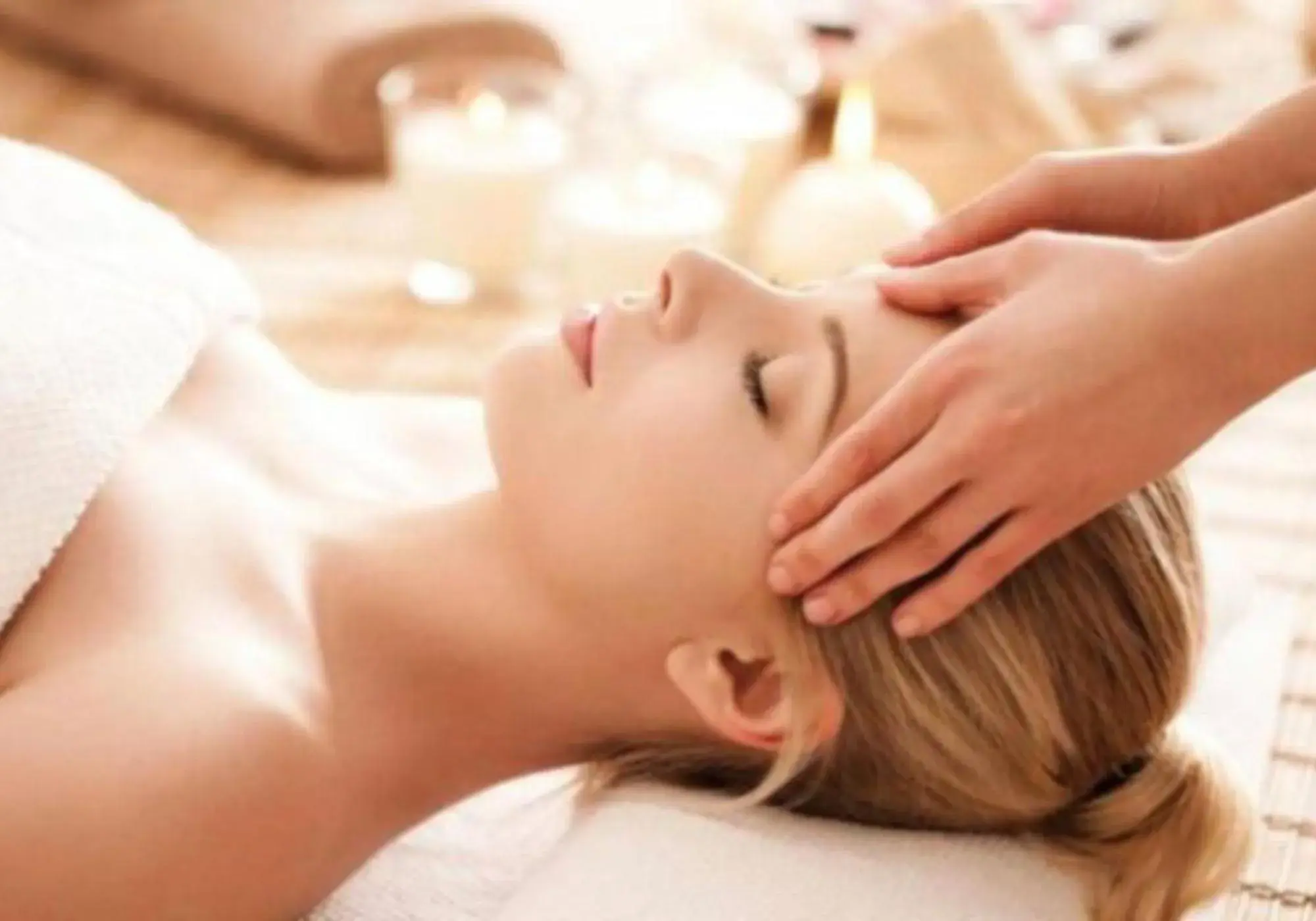 Massage in Hoa Co Villa - Garden & Poolview Massage in Hoa Co Villa - Garden & Poolview