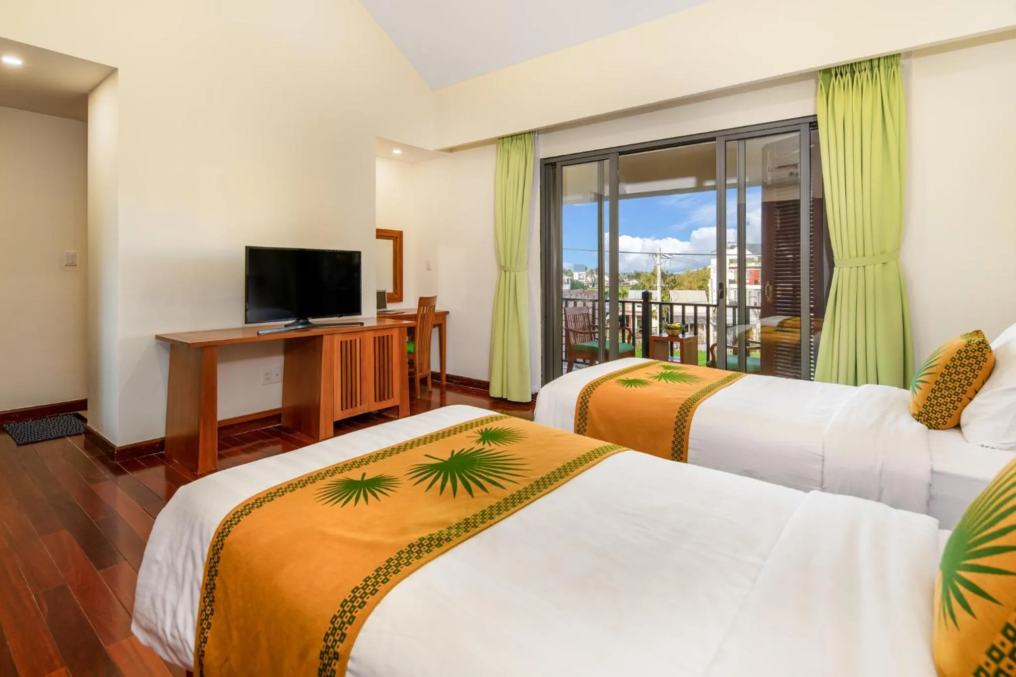 Communal lounge/ TV room, Bed in Hoa Co Villa - Garden & Poolview