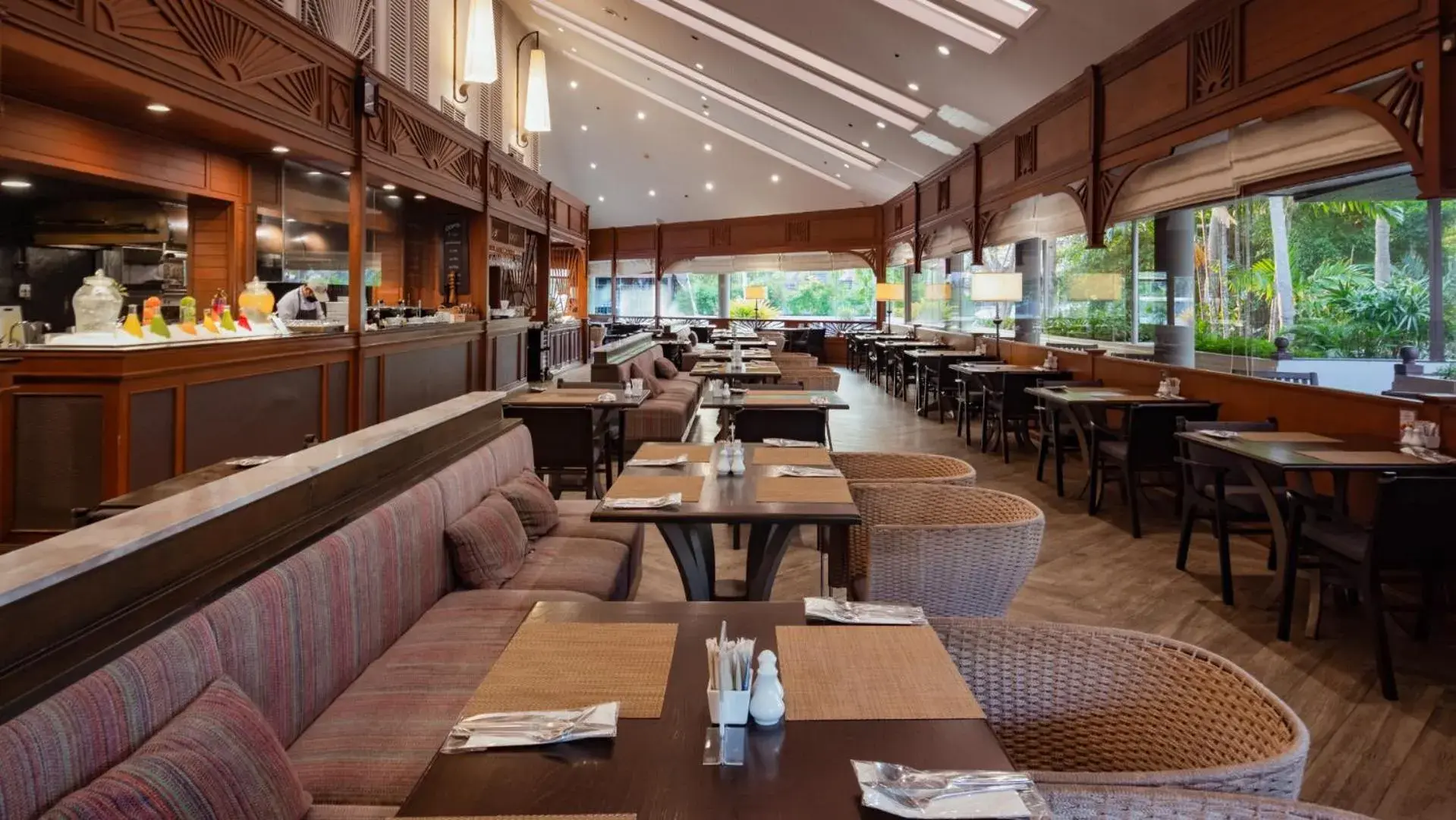 Breakfast in Avani Pattaya Resort Breakfast in Avani Pattaya Resort