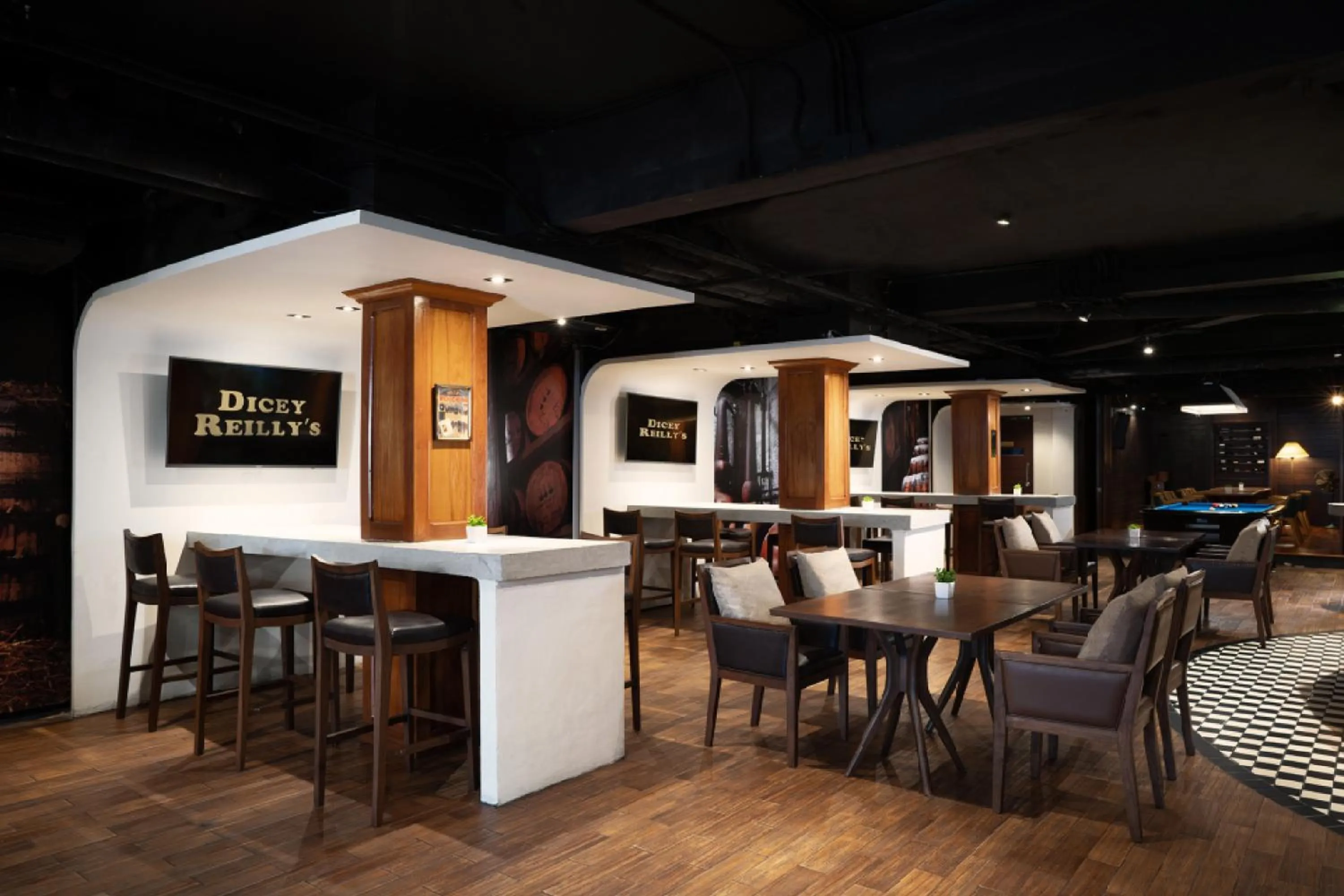 Restaurant/places to eat in Avani Pattaya Resort