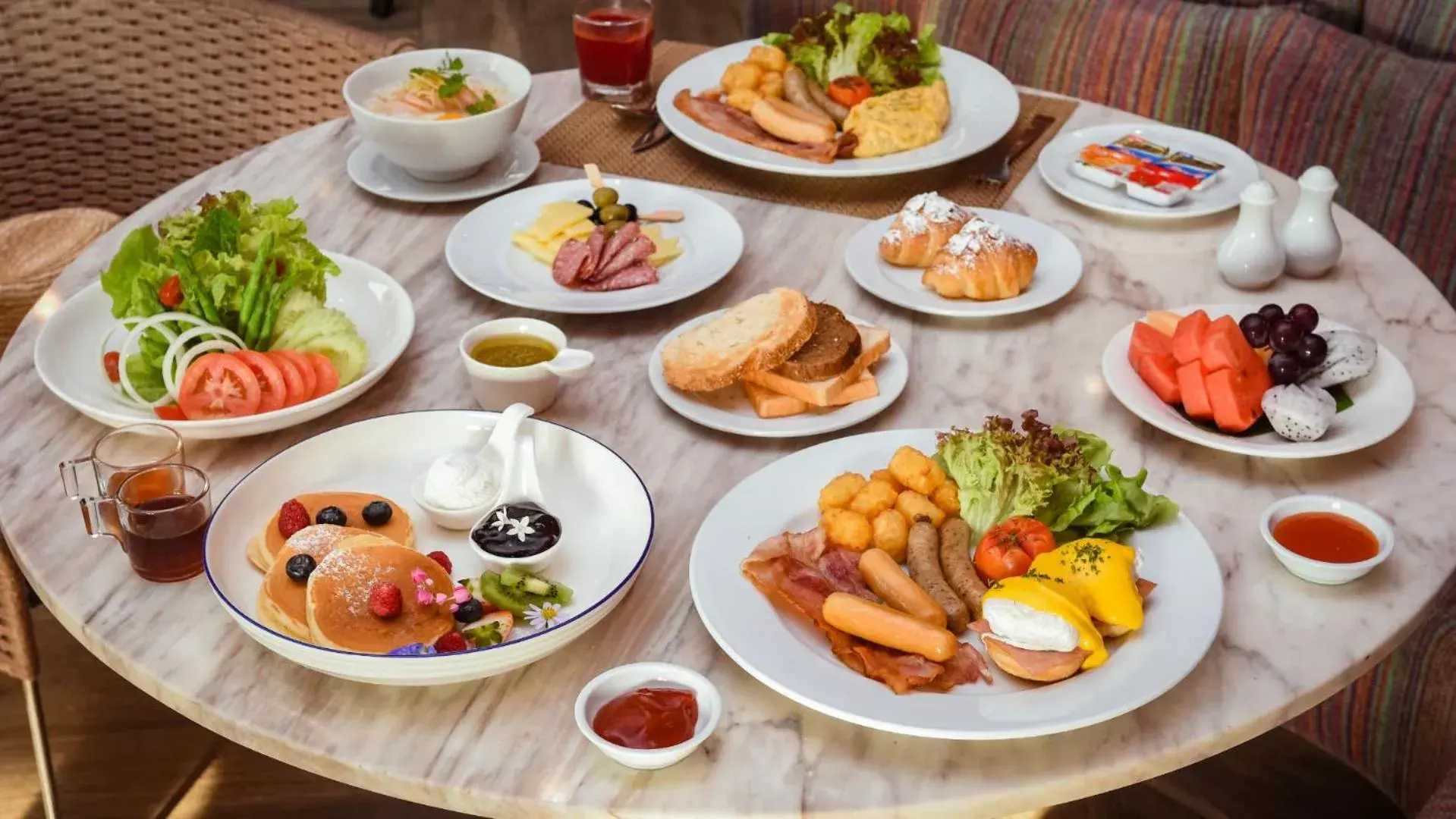 Breakfast in Avani Pattaya Resort Breakfast in Avani Pattaya Resort